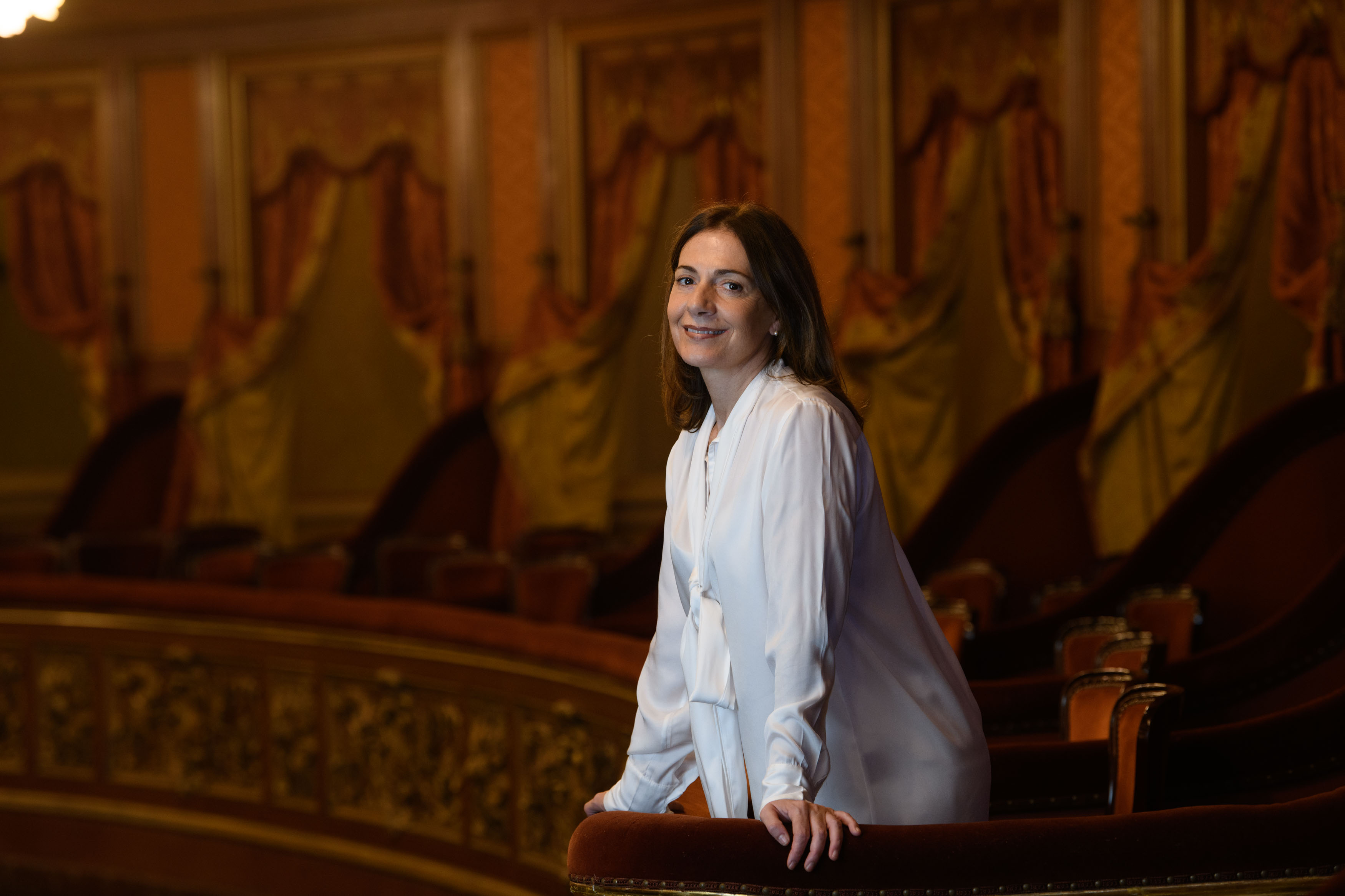 Un premio internacional y el lado oscuro del mundo de la ópera, según Verónica Cangemi