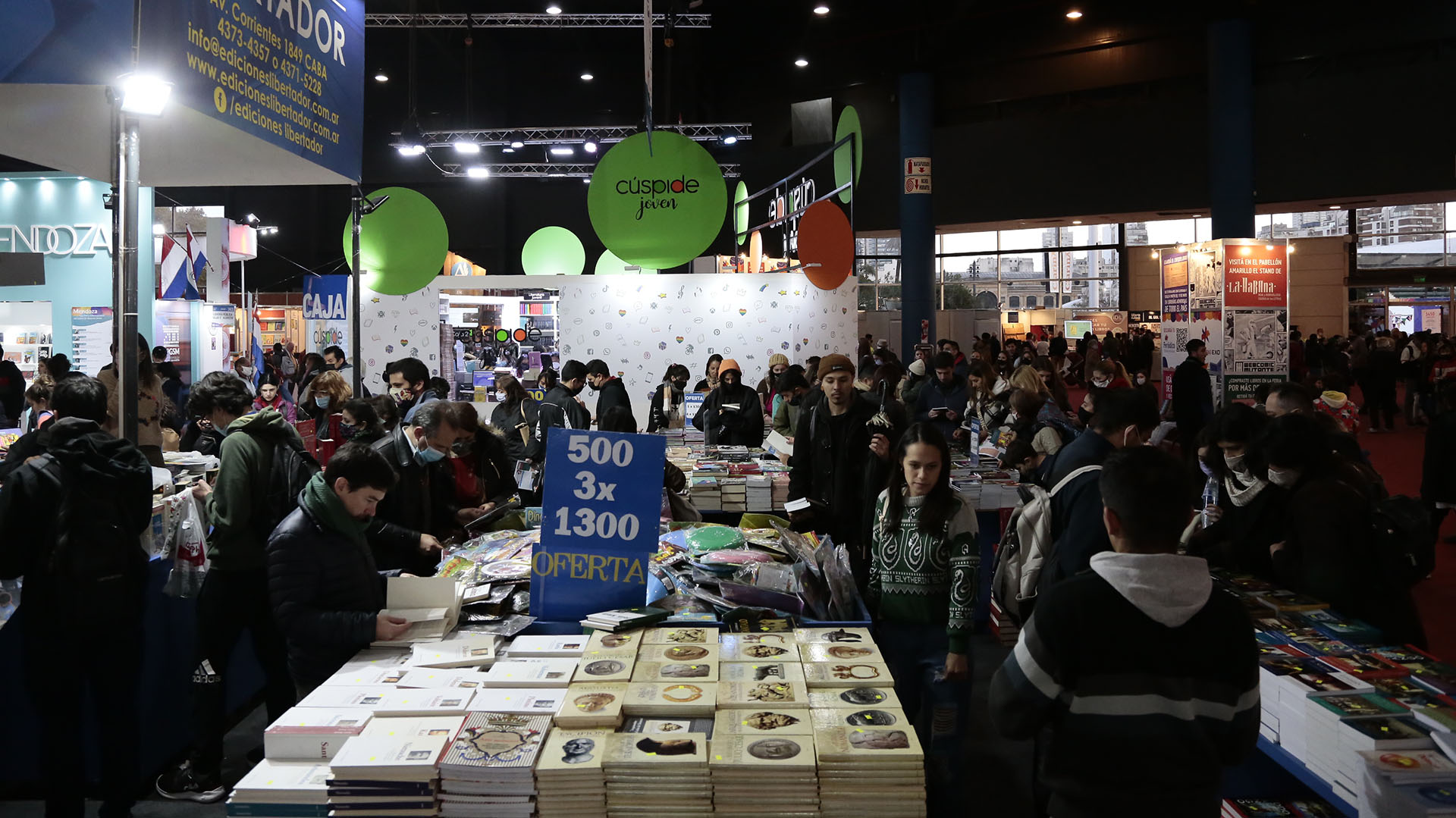 Feria del Libro 2022. El público respondió y compró.