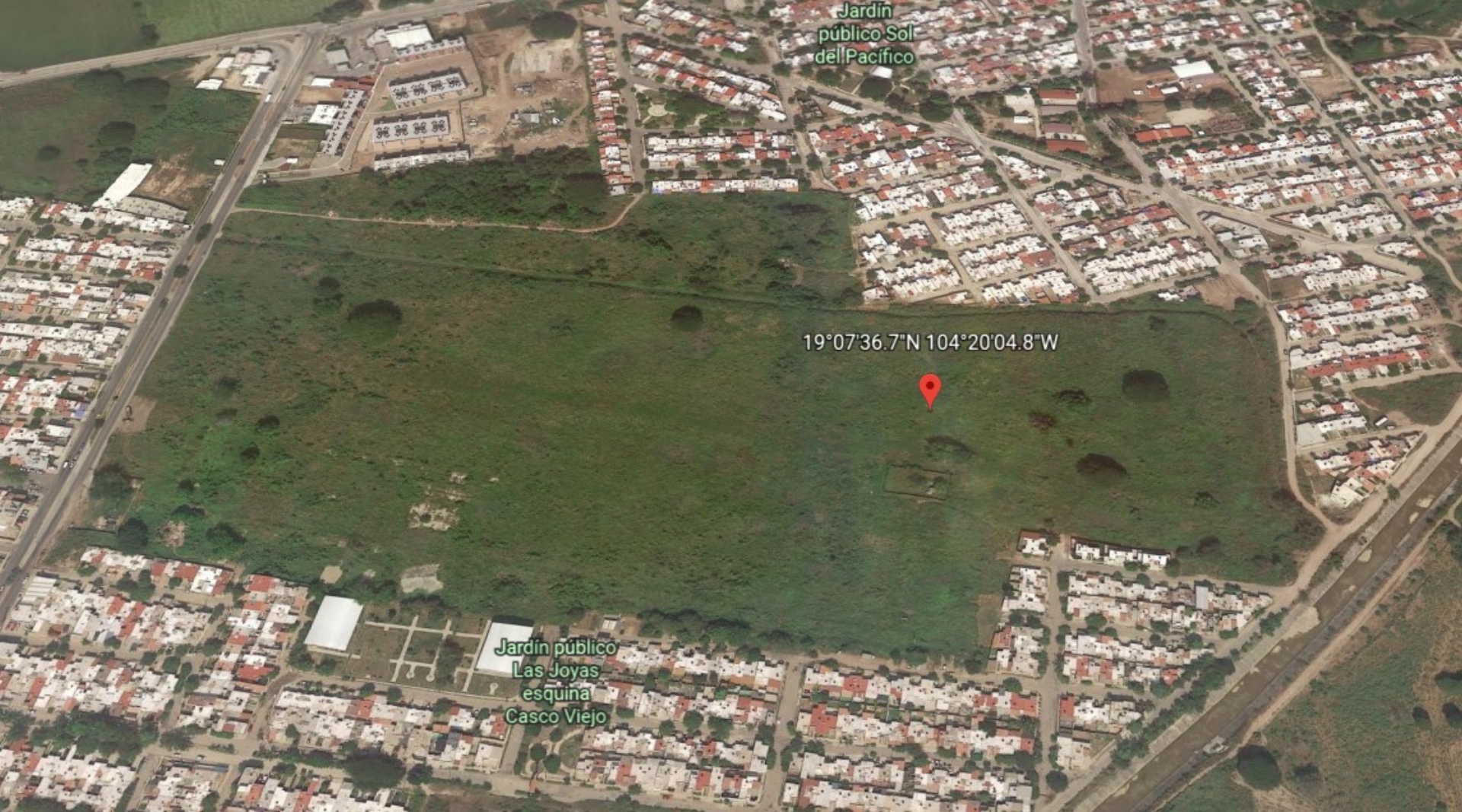 Este es el terreno, de acuerdo con las coordenadas otorgadas por la ASF, donde se construiría el hospital. (Google Earth)