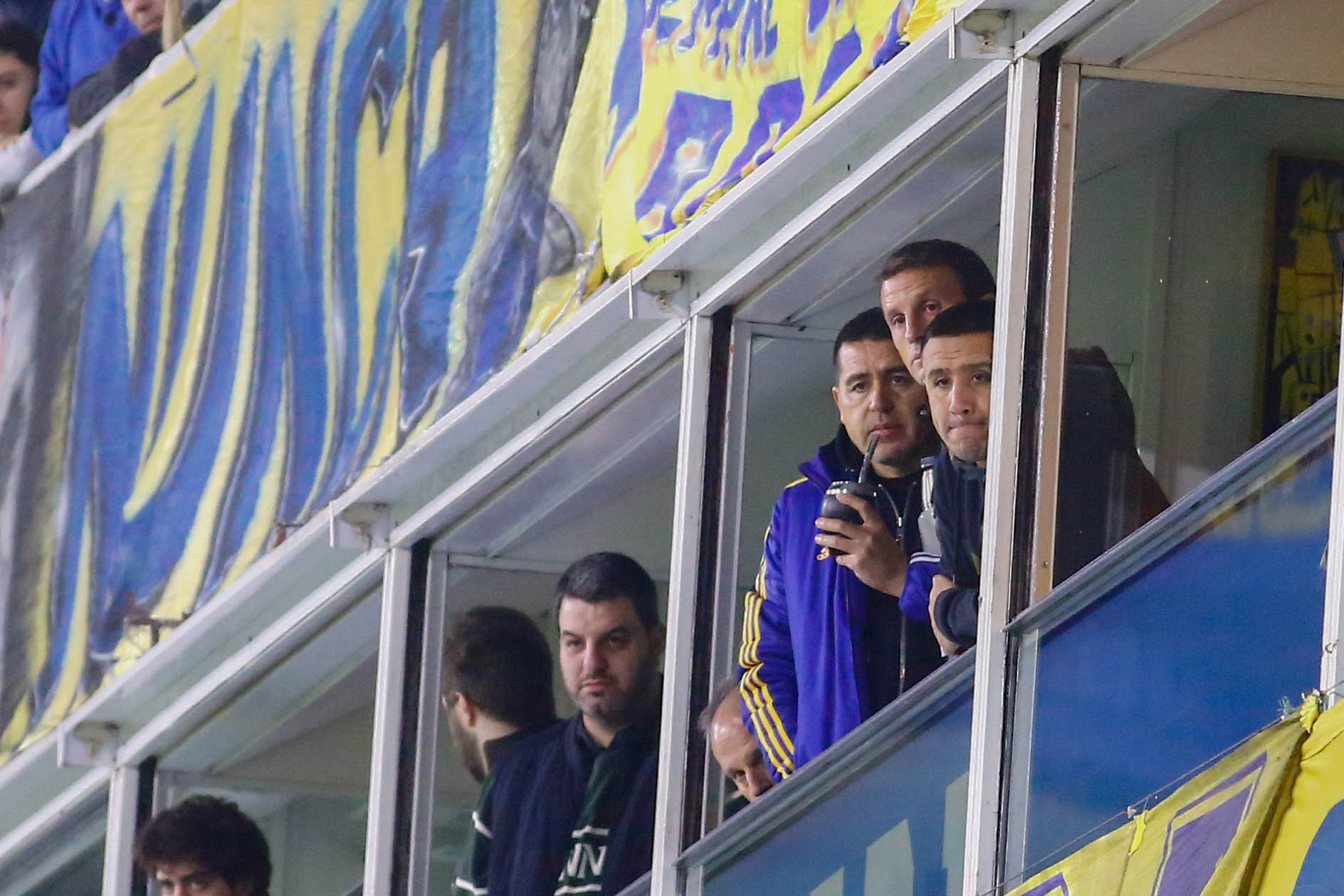 Román followed the action from his box with his brother, Pablo Ledesma, and Secretary General Ricardo Rosica