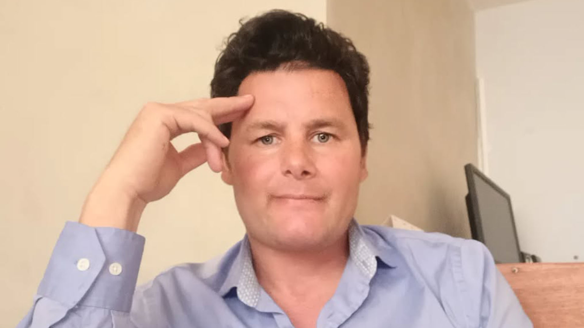 Una “lona precolombina” transforma la fachada del Palacio de Cristal 