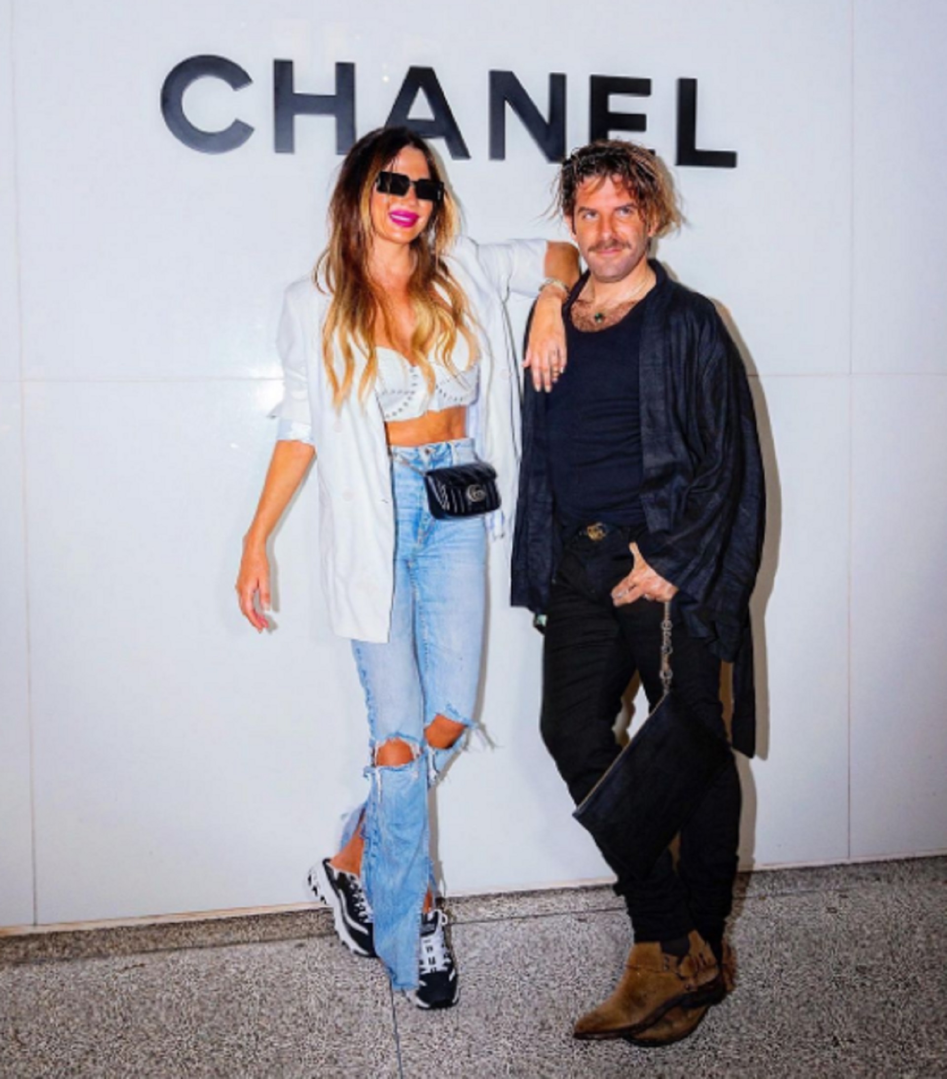 Karina Jelinek y Nico Freijo, a quien confirm&oacute; como el padrino de su hijo en camino