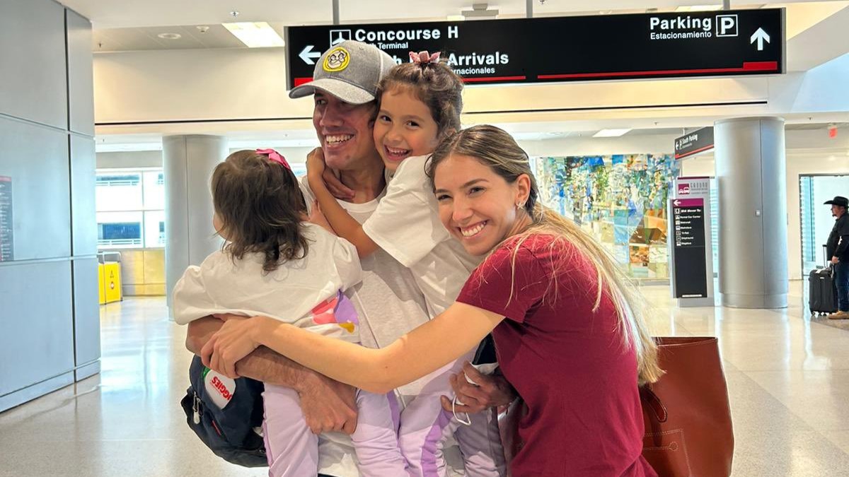 Familia de Juan Guaidó llegó a Estados Unidos: en Colombia migración las habría retenido