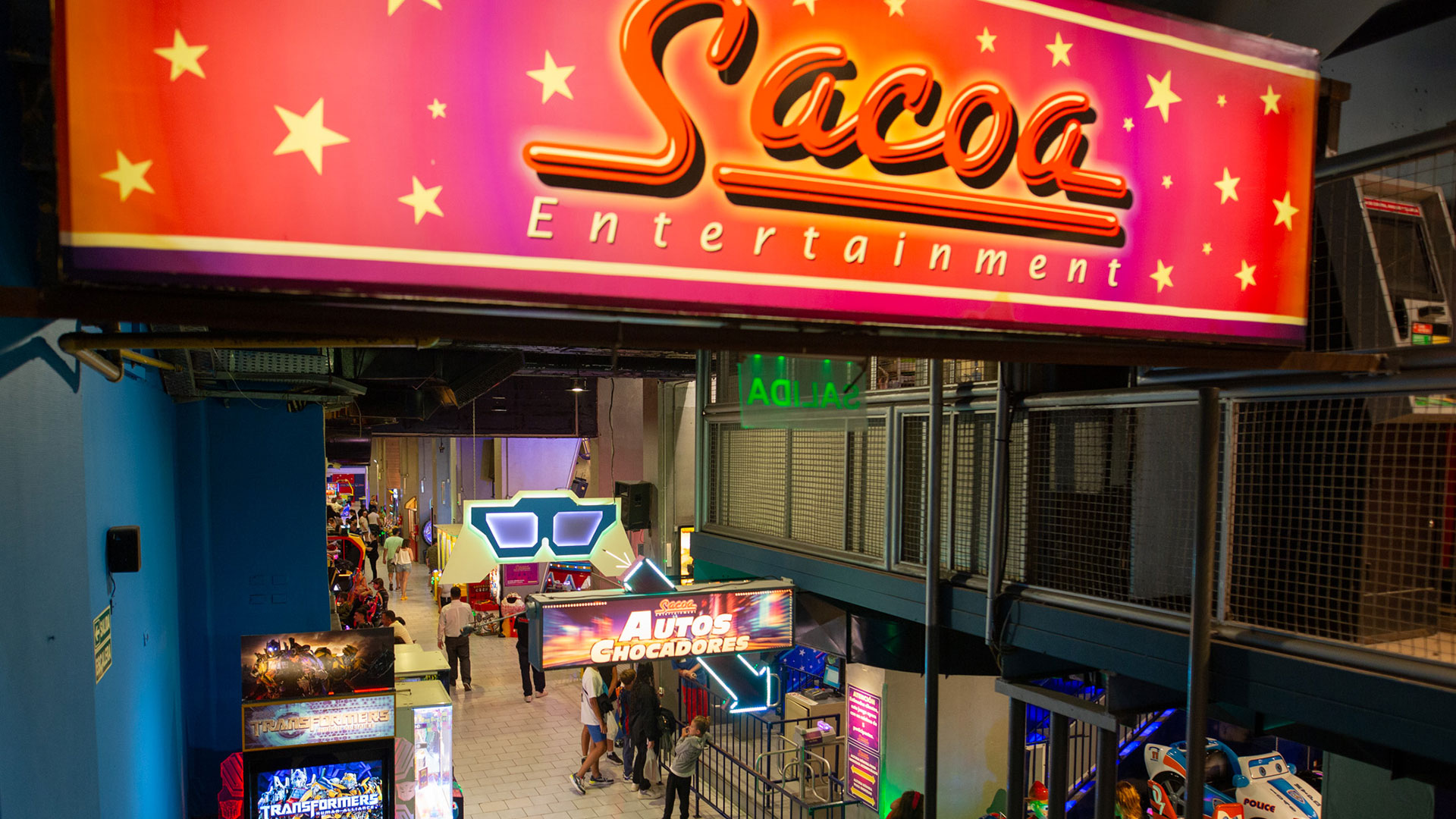 Del bowling a la exitosa cadena de videojuegos y entretenimiento: las  mejores anécdotas de Sacoa - Infobae