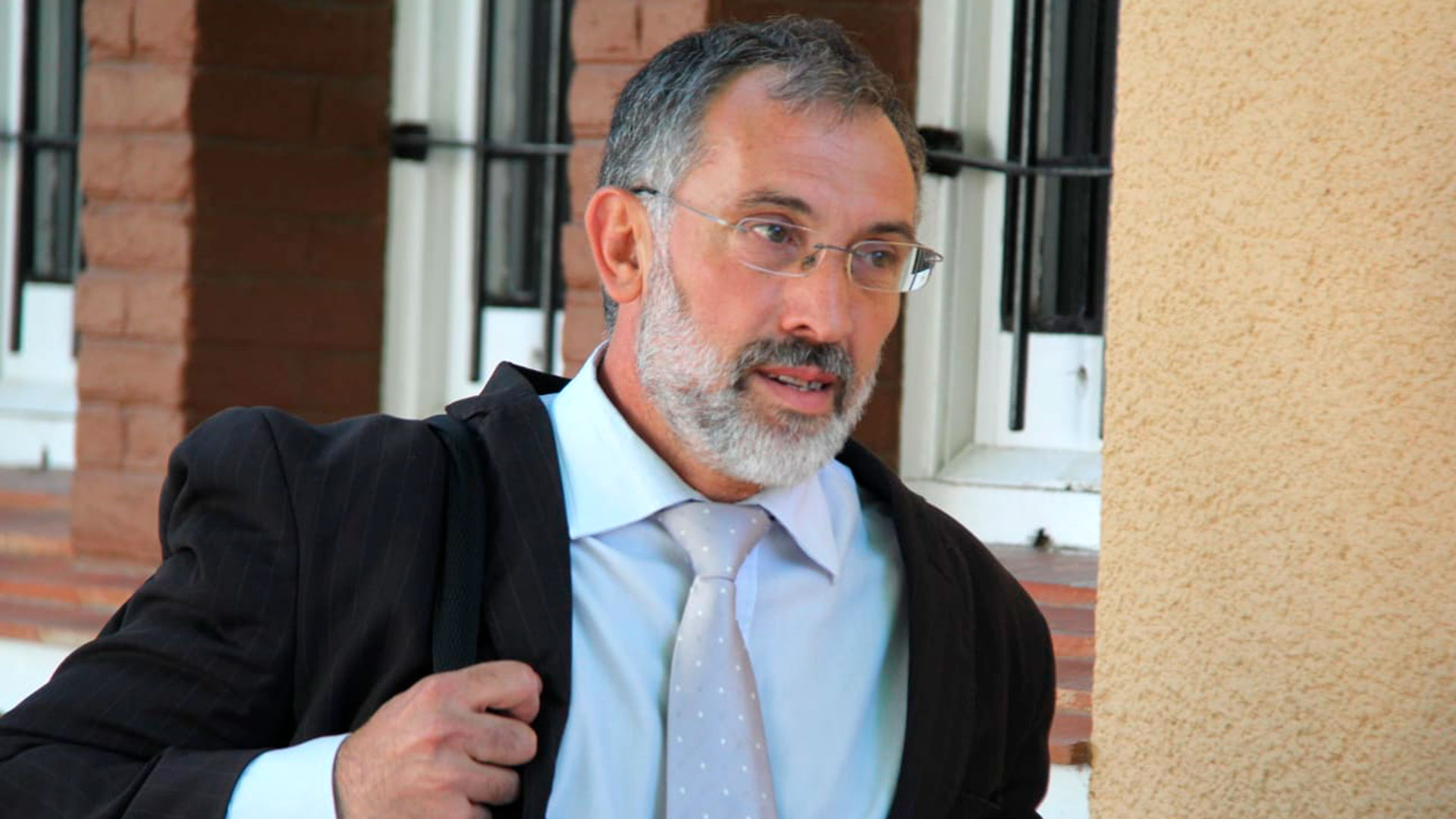 El fiscal Juan Manuel Dávila (Ezequiel Acuña)