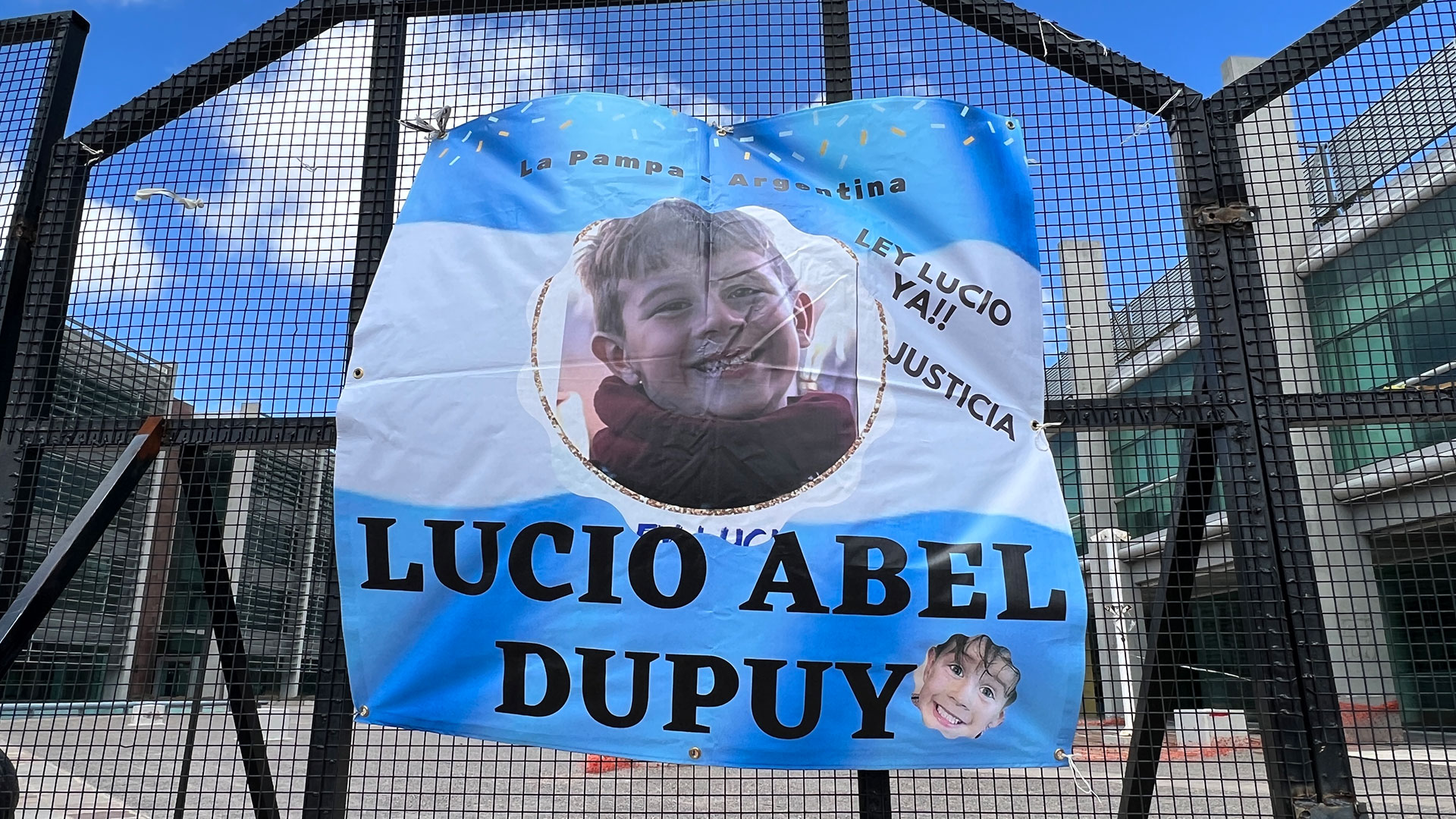 “Le dolía la espalda”:  el último día de Lucio Dupuy en el jardín de infantes contado por sus maestras