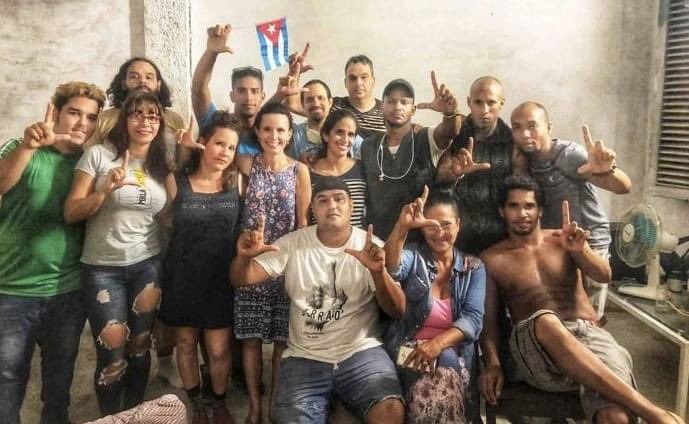 Miembros del Movimiento San Isidro, en Cuba
