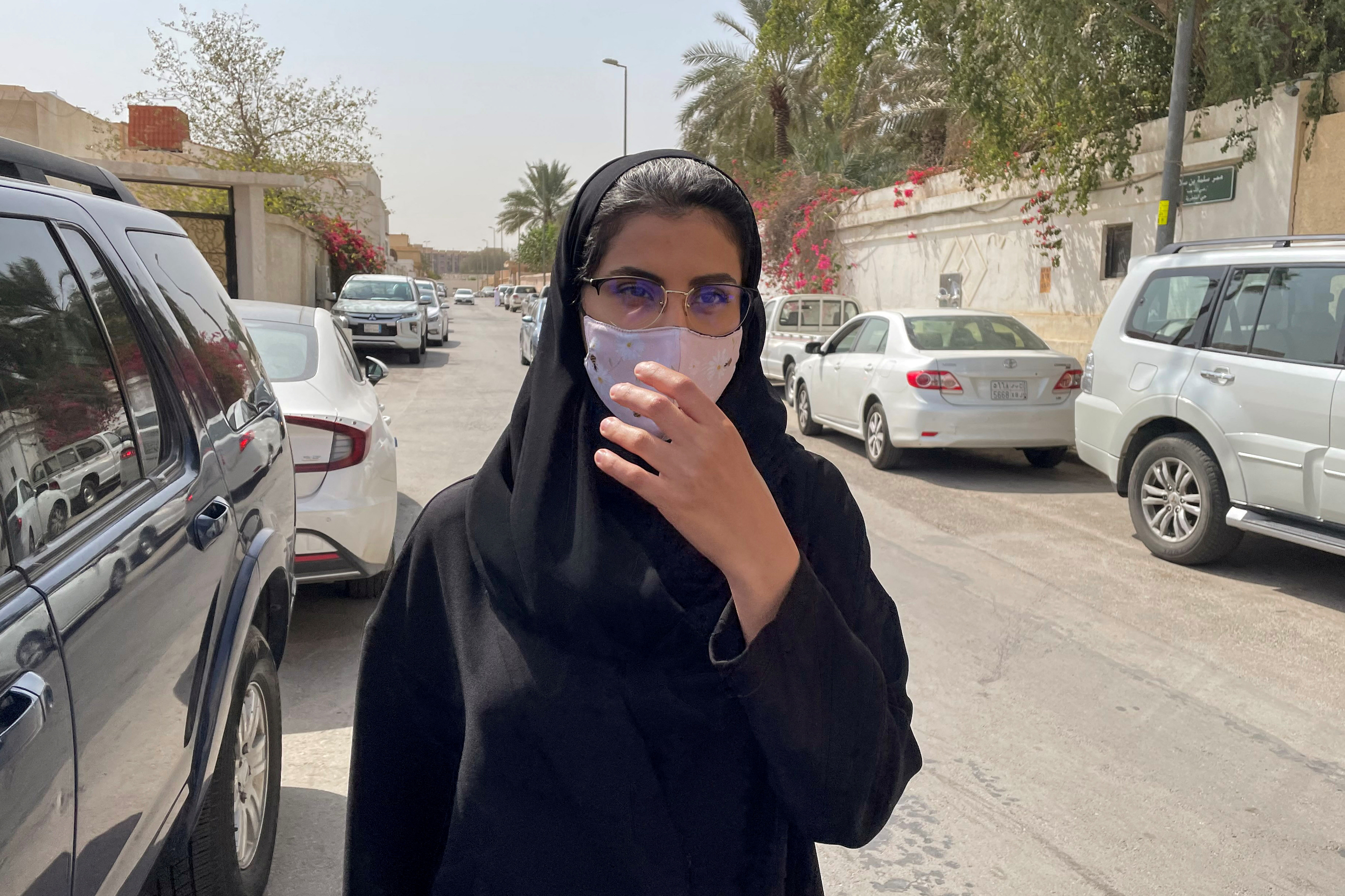 La activista saudí Loujain al-Hathloul (REUTERS/Ahmed Yosri/File Photo)