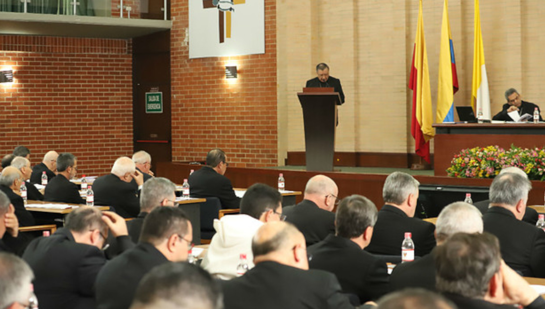 Iglesia católica pide al ELN a abandonar el camino de la violencia y asumir posiciones de diálogo