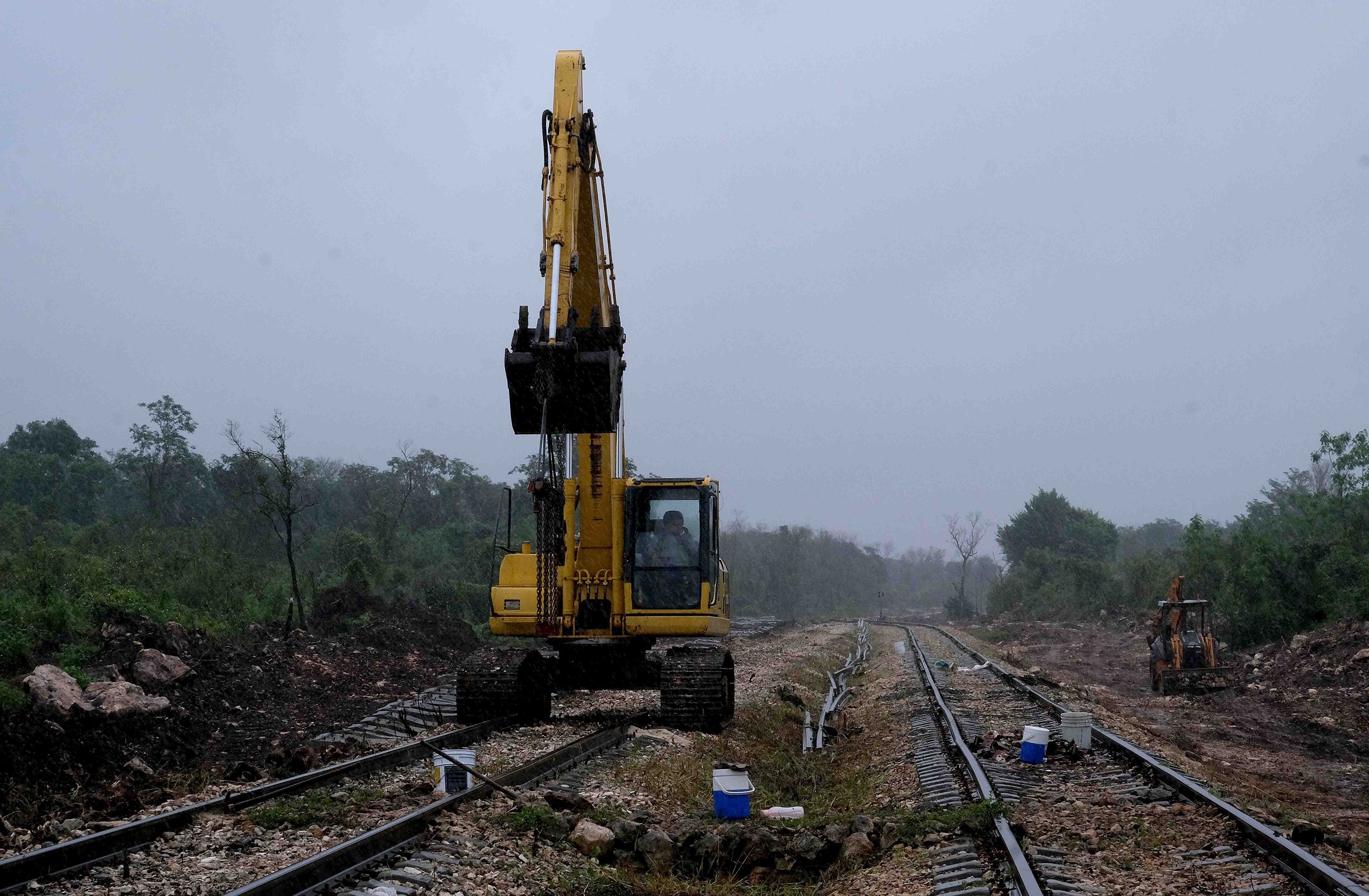 Los ambientalistas reprocharon al Fonatur que sigan los trabajos de desmonte de selva cuando hay un amparo vigente. (Foto: EFE/ Cuauhtémoc Moreno/Archivo) 