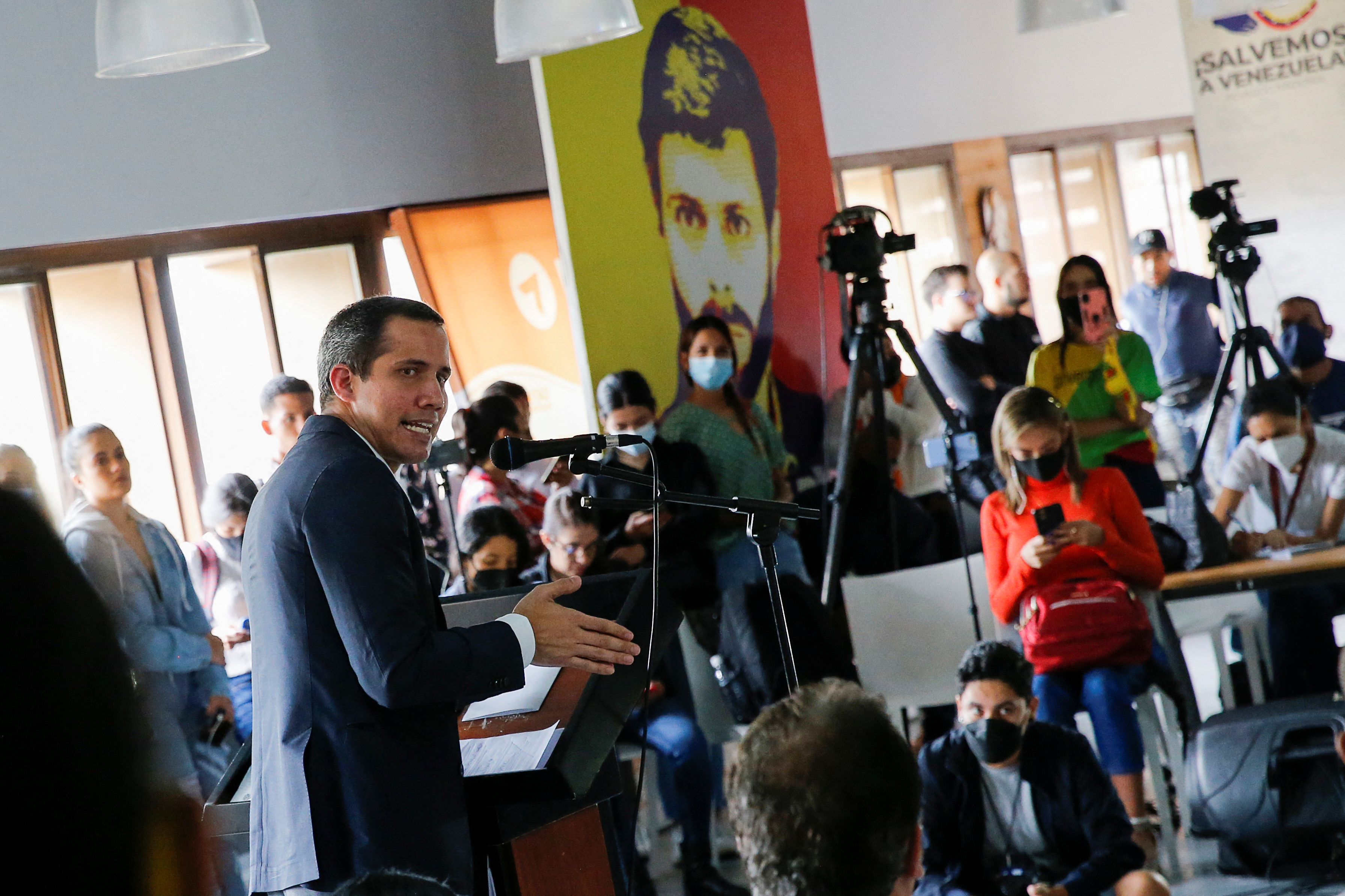 Juan Guaidó condenó el asesinato del líder indígena Virgilio Trujillo