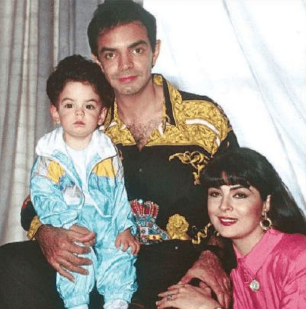 La separación de Eugenio y Victoria fue cuando José Eduardo sólo tenía cinco años de edad (Foto: Instagram / @ederbez)
