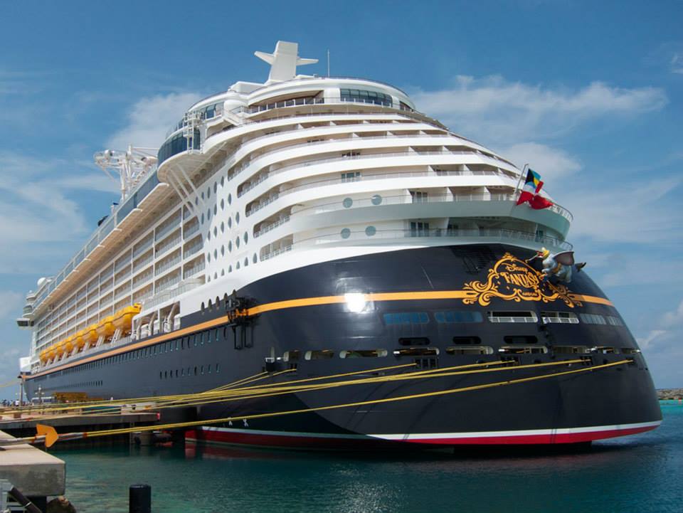 Cozumel recibirá a 68 trabajadores mexicanos varados en el crucero Disney  Fantasy: ninguno tiene coronavirus - Infobae