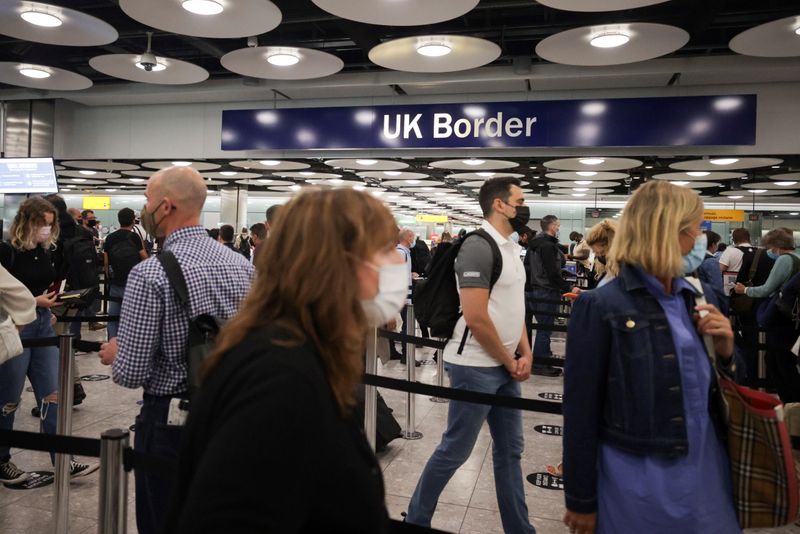 El permiso ETA deberá realizarse antes del viaje y será controlado una vez que se arribe al Reino Unido. (REUTERS/Hannah Mckay)