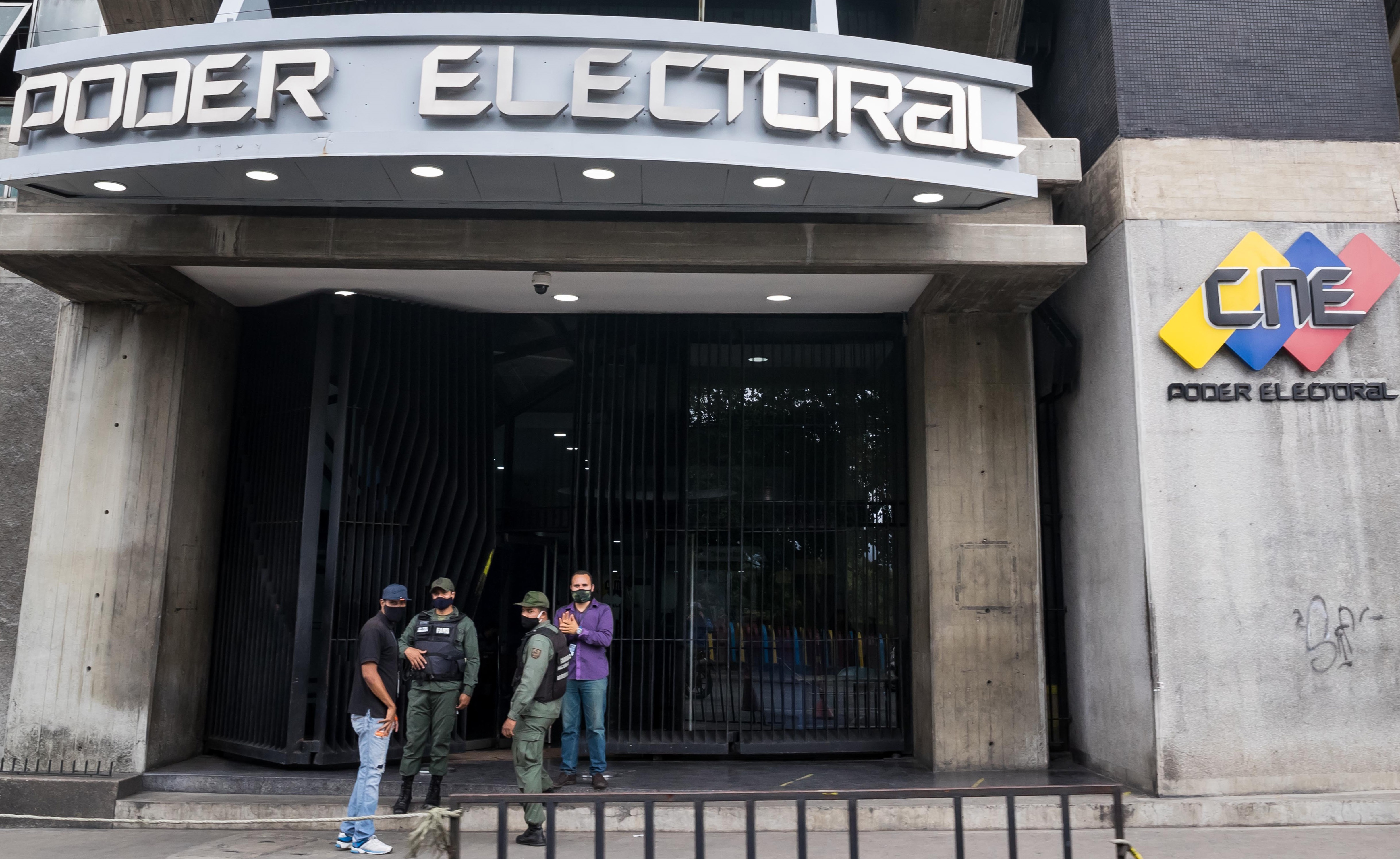 Vista externa de una de las sedes del Consejo Nacional Electoral (CNE), en Caracas (Venezuela). EFE/Miguel Gutiérrez/Archivo
