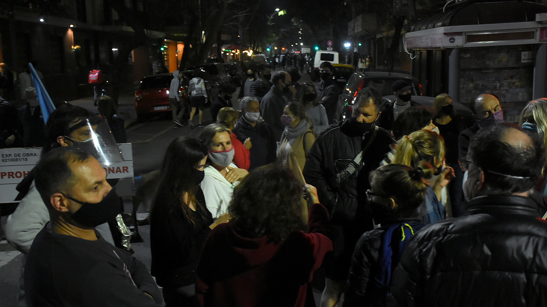 Los vecinos de Belgrano salieron a la calle a protestar ante la posible llegada de Lázaro Báez.