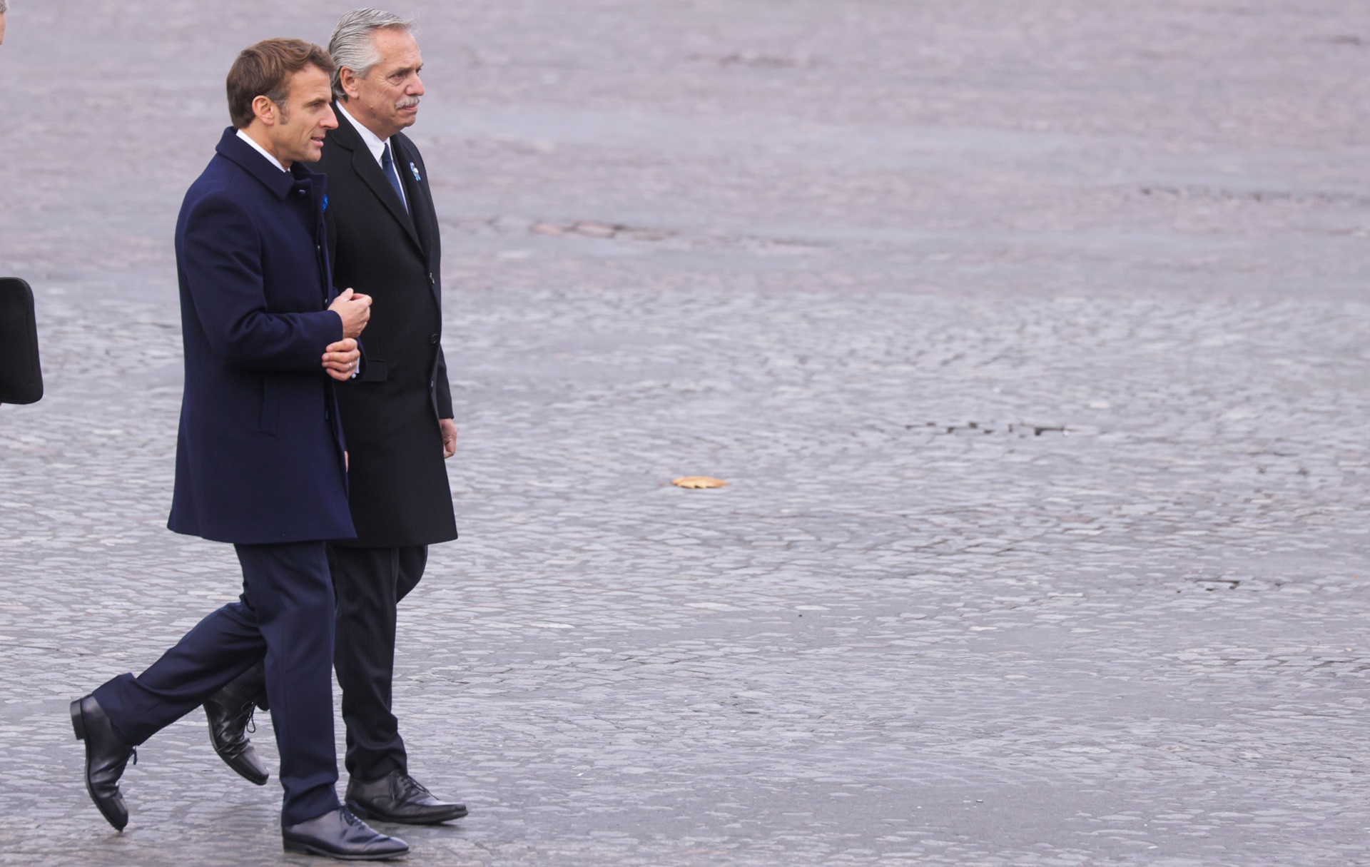 Alberto Fernández y Emmanuel Macron en París