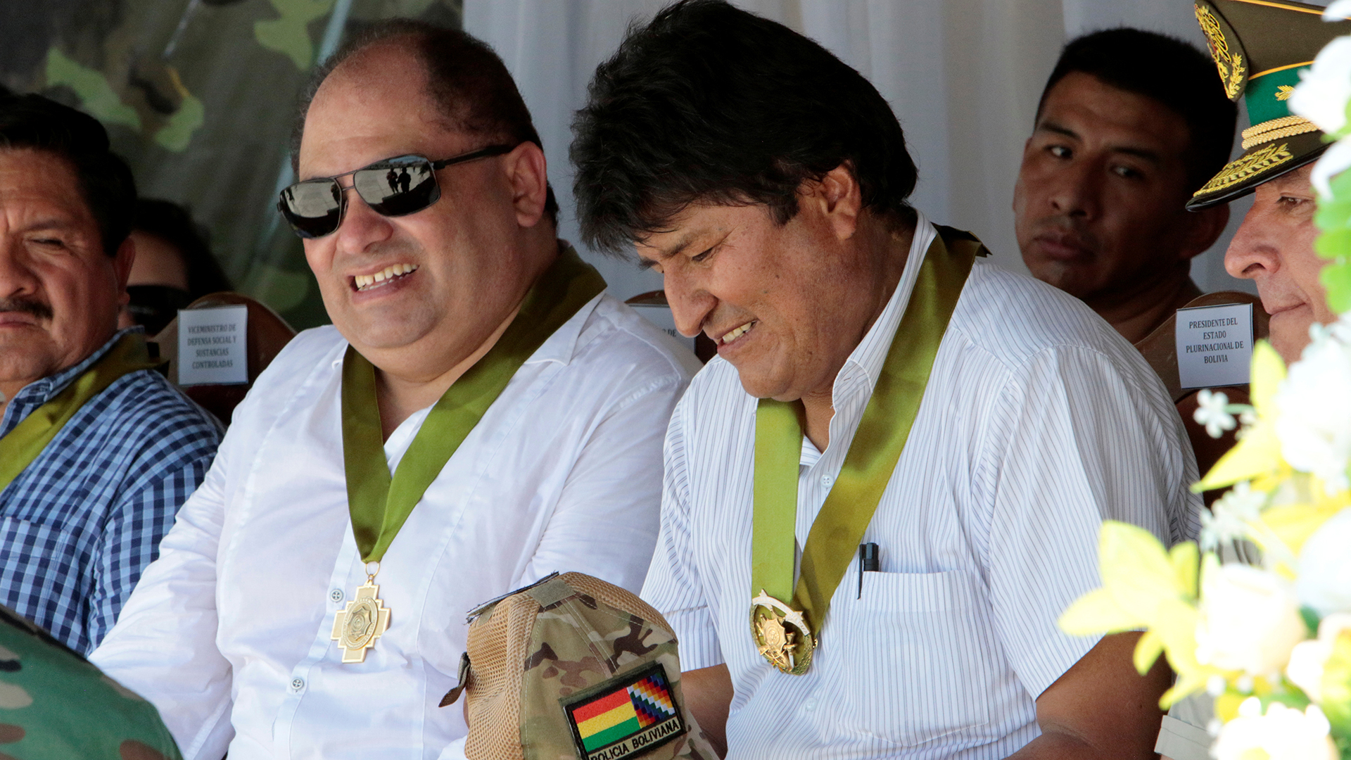 Evo Morales y su entonces ministro de Gobierno Carlos Romero en una foto de 2019. (REUTERS/Manuel Claure)