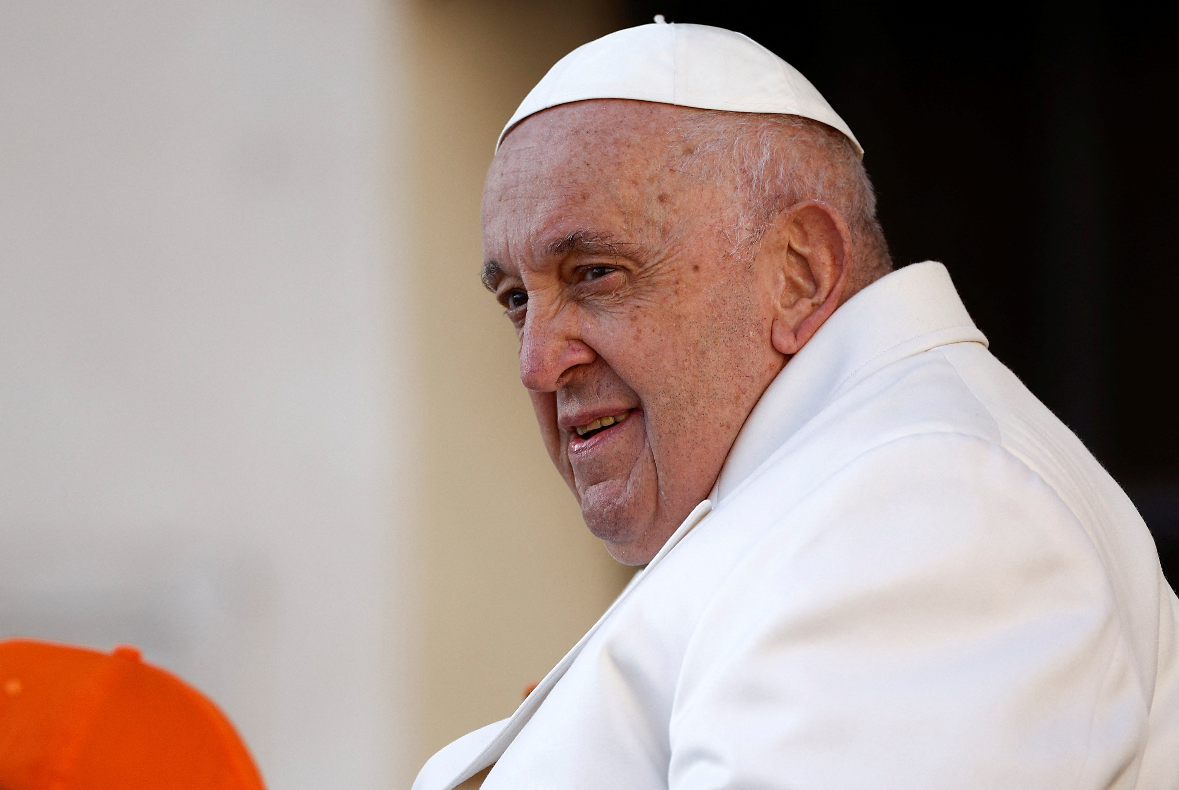El papa Francisco durante la audiencia general de ayer (REUTERS/Guglielmo Mangiapane)