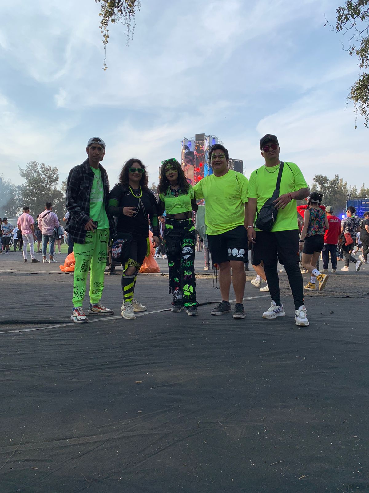 EDC México 2023: estos fueron los mejores outfits del primer día del  festival - Infobae