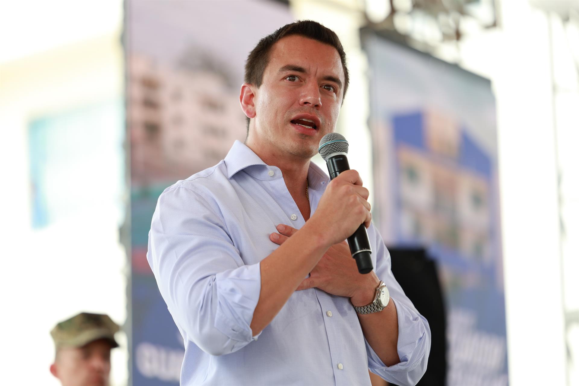 Revelan un centenar de mensajes que involucrarían al exgobernador de Entre Ríos Gustavo Bordet en una causa de corrupción