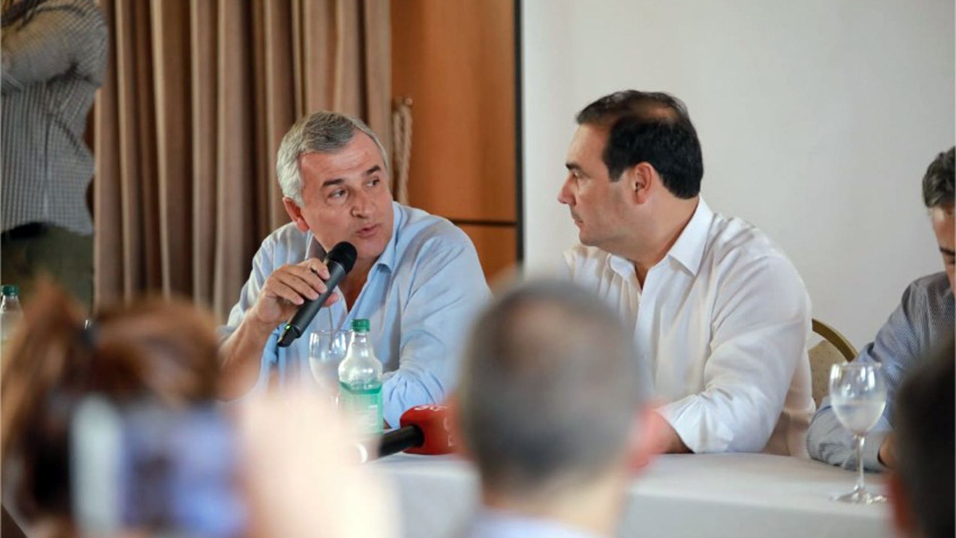 Los gobernadores de Jujuy, Gerardo Morales, y de Corrientes, Gustavo Valdés, dos de los líderes de un sector del radicalismo 