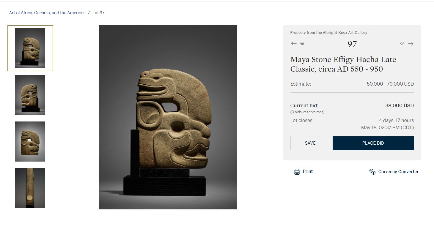 Hacha maya (Captura de pantalla: Sotheby’s)