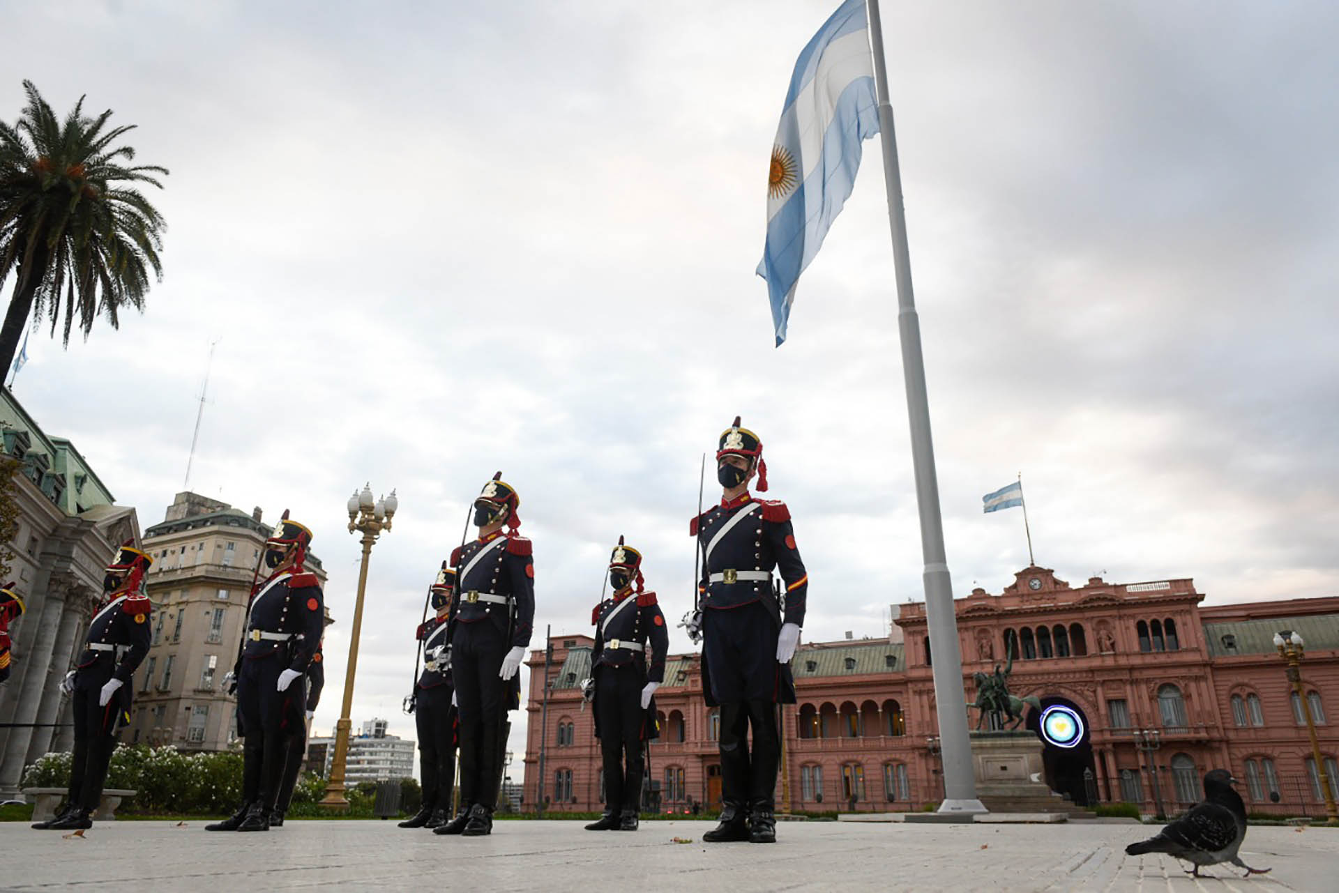 El himno consiguió su carácter oficial el 11 de mayo de 1813, en el contexto de las más contundentes victorias de la Guerra de la Independencia