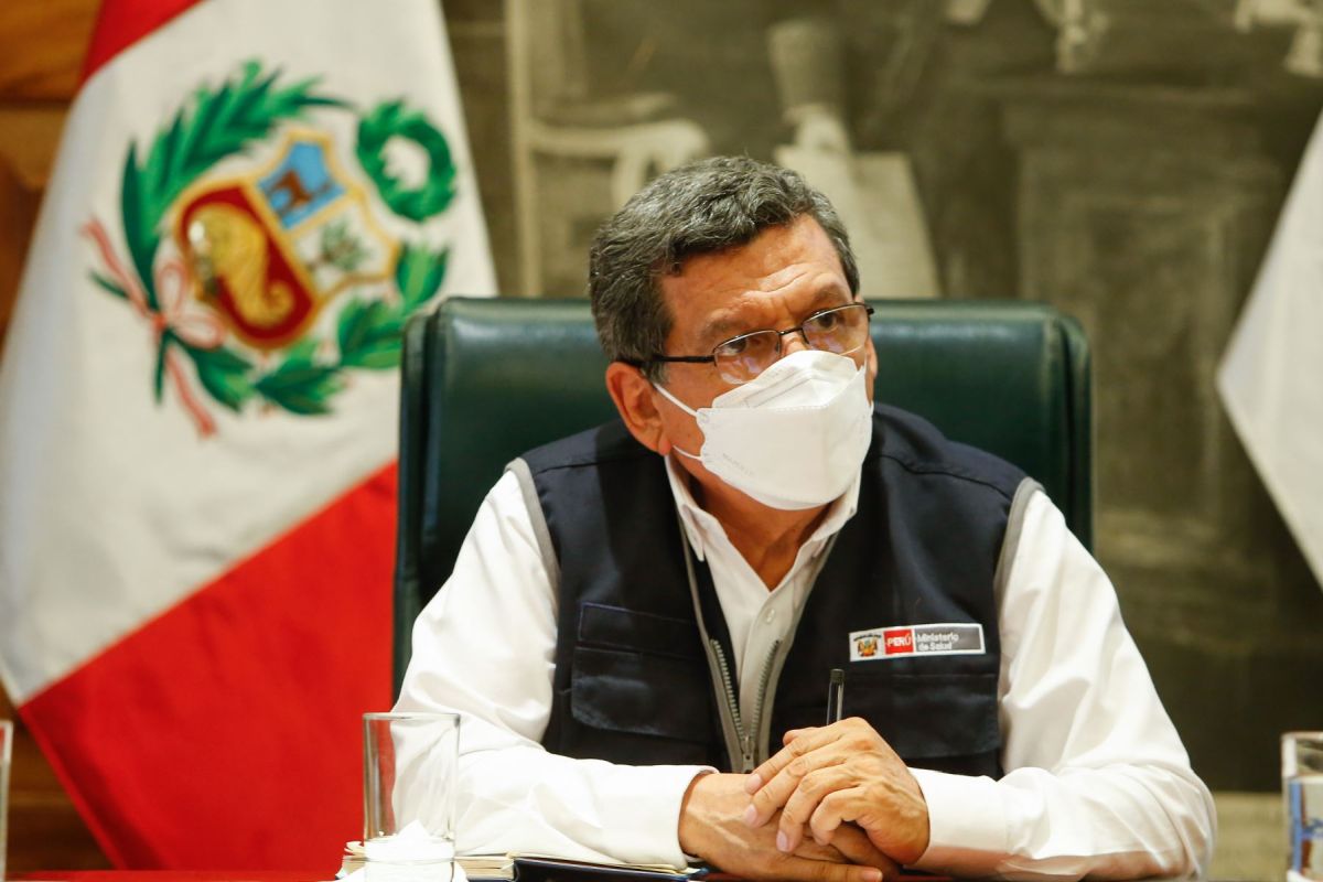 Ministro de Salud comunicó al Congreso que ya comenzó la tercera ola de COVID-19 en el Perú