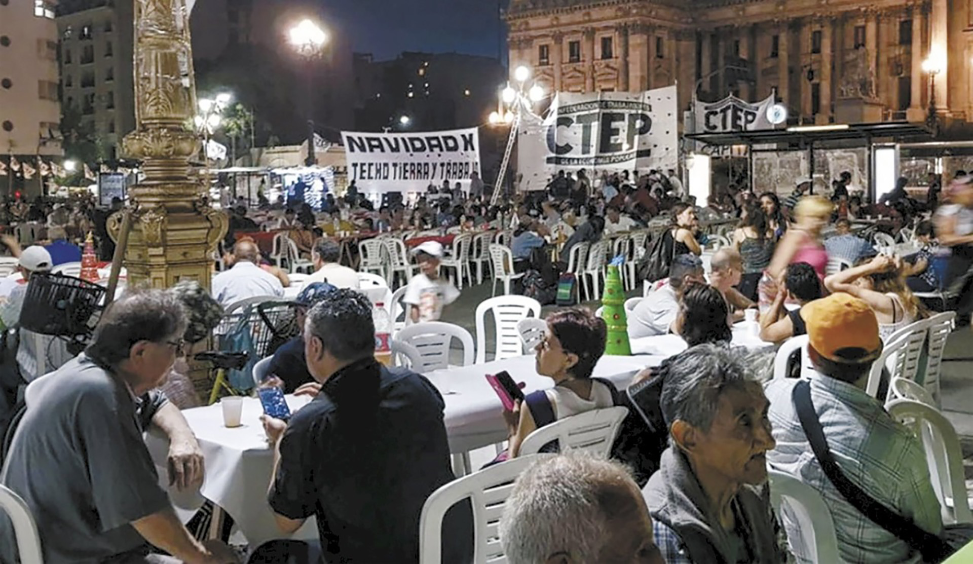 La Navidad de los pobres que en 2018 le realizaron los movimientos sociales al Gobierno de Mauricio Macri