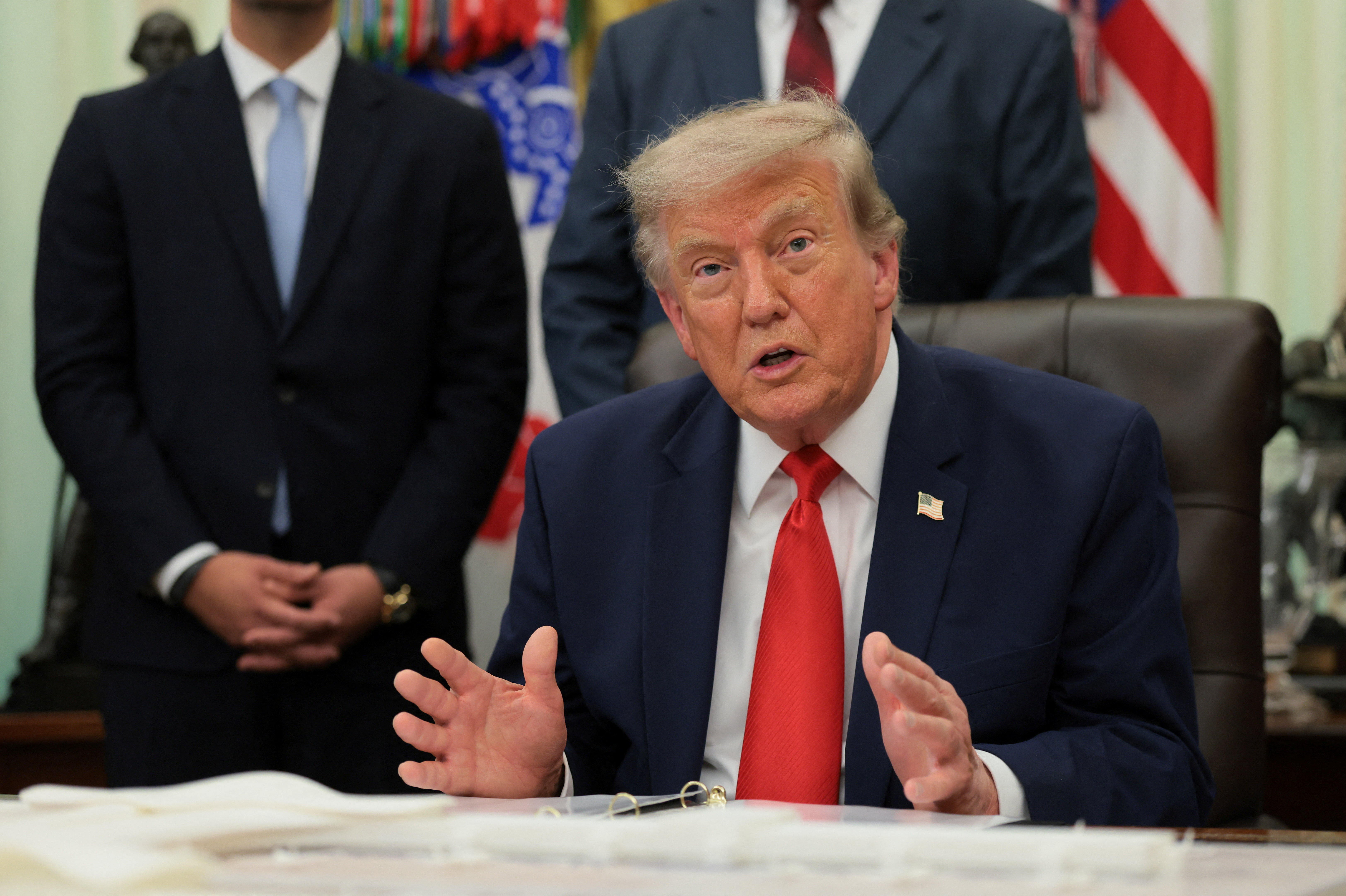 Tras el ataque contra una instalación de gas de Estados Unidos en Egipto, Donald Trump afirmó que bombardeará Irán "con mucha fuerza"