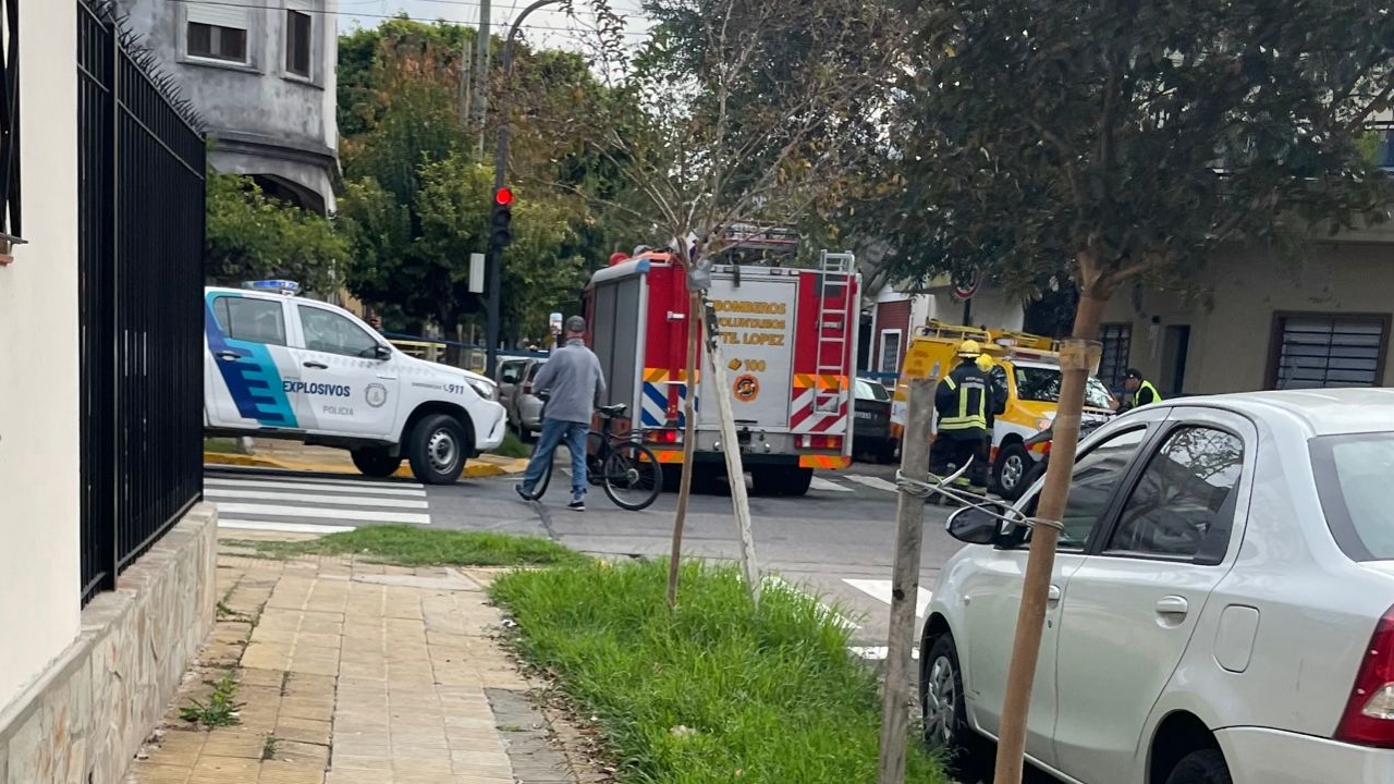 La escuela William Caxton, en Olivos, fue una de las que debieron ser evacuadas este martes
