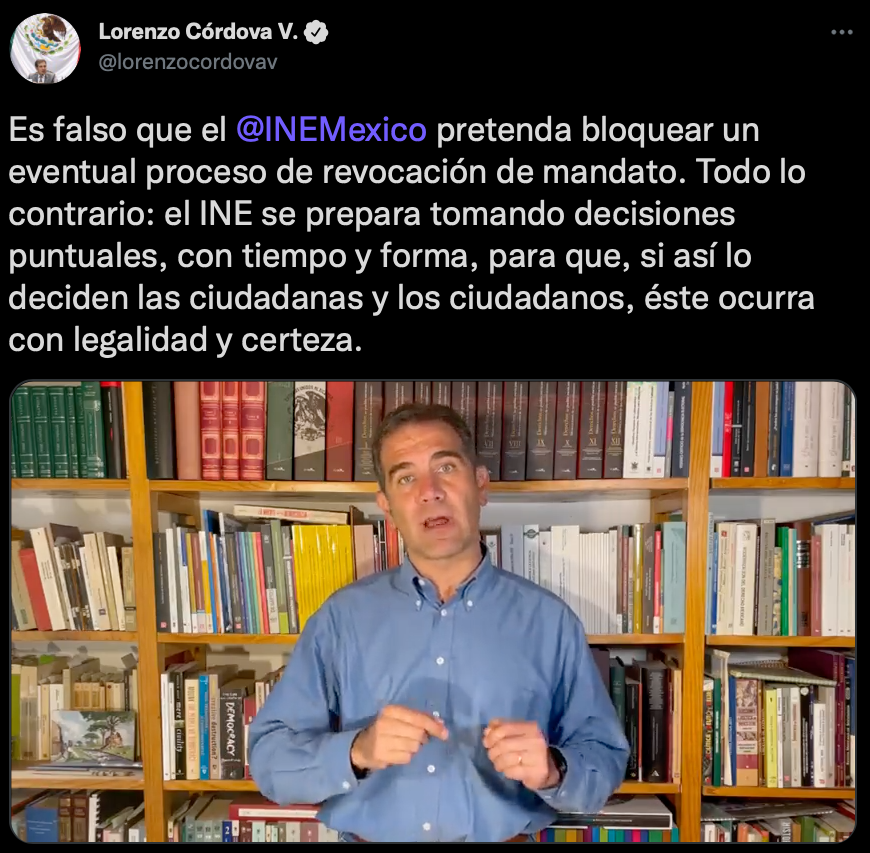 Córdova indicó que el INE se encuentra planeando la revocación de mandato (Foto: Twitter/@lorenzocordovav)