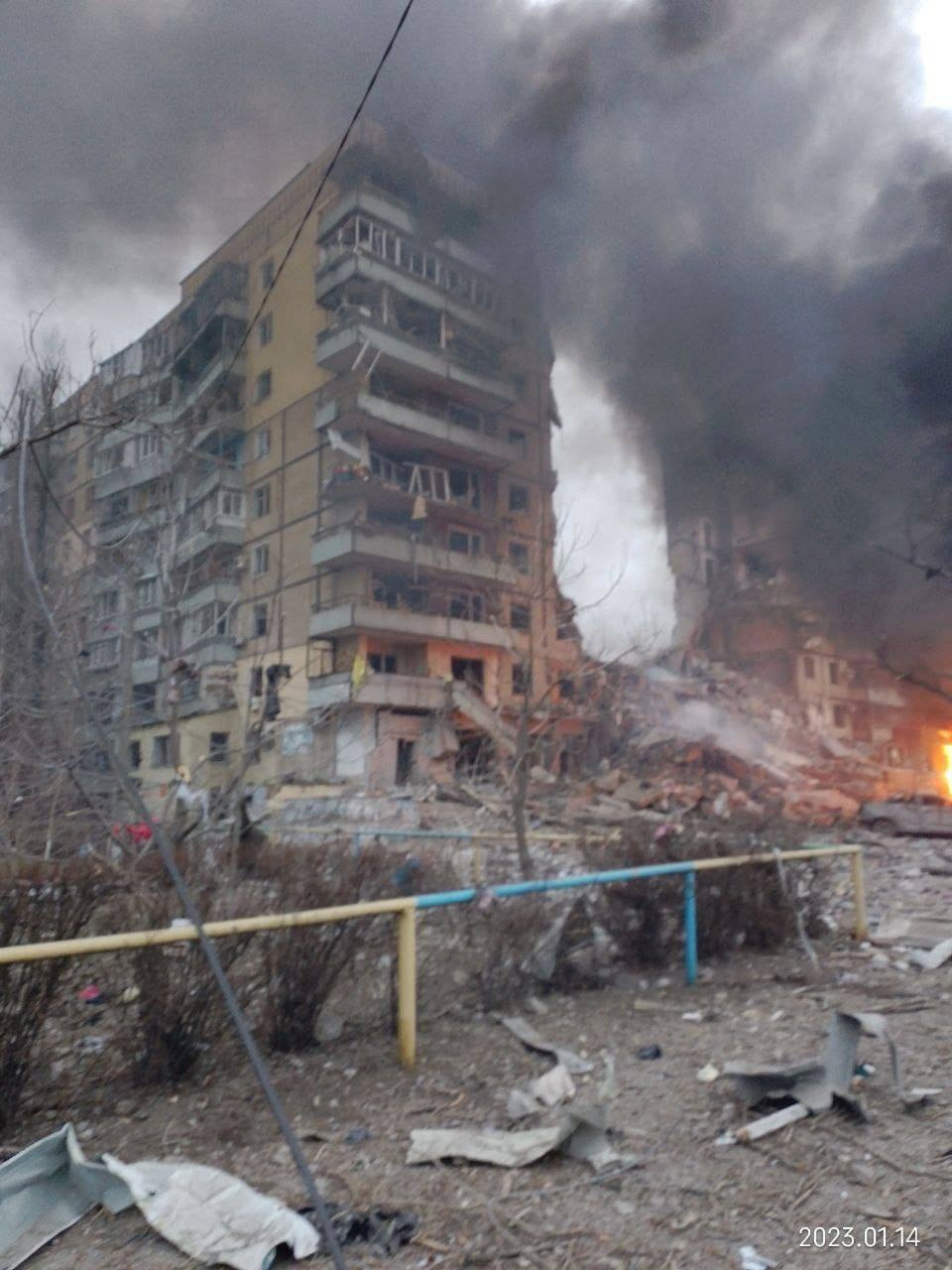 Las autoridades confirmaron al menos 5 muertos por el ataque ruso (Reuters)