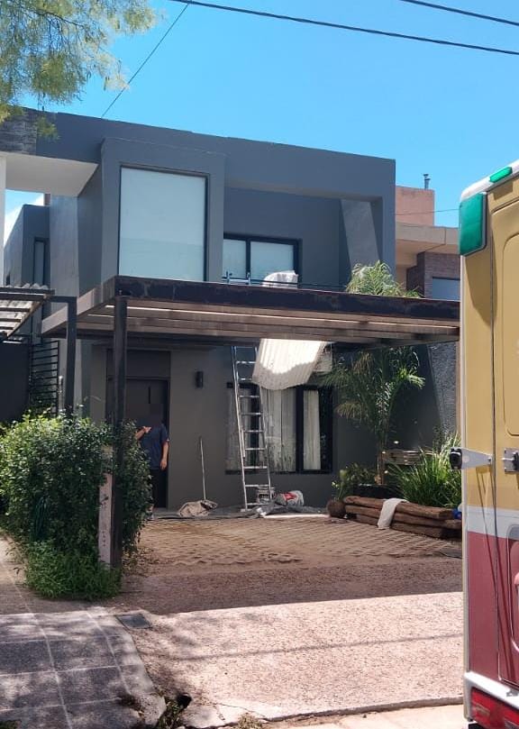 Los salarios formales perdieron contra la inflación en octubre de 2025