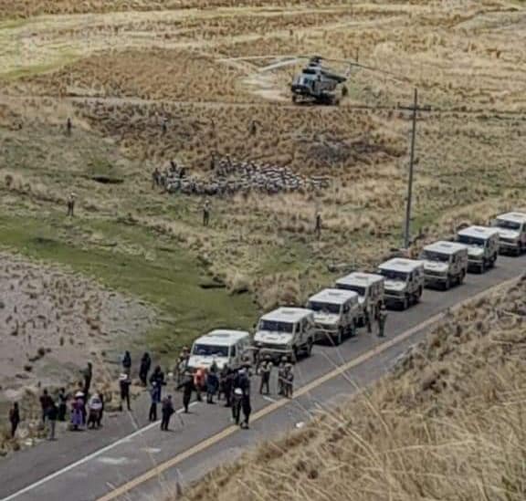Cientos de militares del Ejército peruano llegan a Puno, región declarada en Estado de Emergencia desde hace 22 días