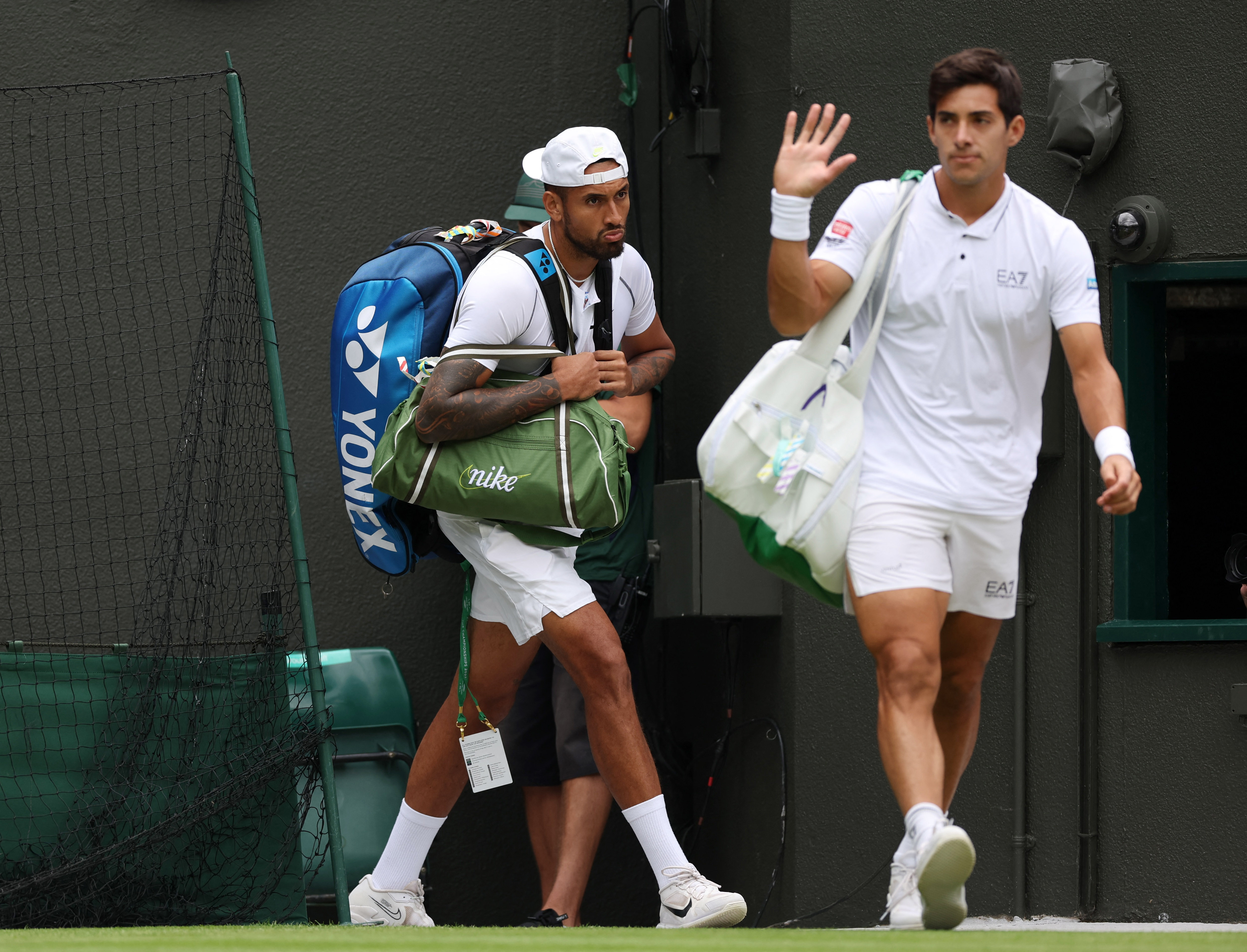 Cristian Garín no pudo contra el poderío de Nick Kyrgios y se despidió en los cuartos de final de Wimbledon (Foto: Reuters)