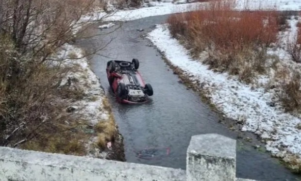 Revelaron que el padre de la nena que muri&oacute; en un accidente en Neuqu&eacute;n contin&uacute;a en shock y solo pregunta por su hija