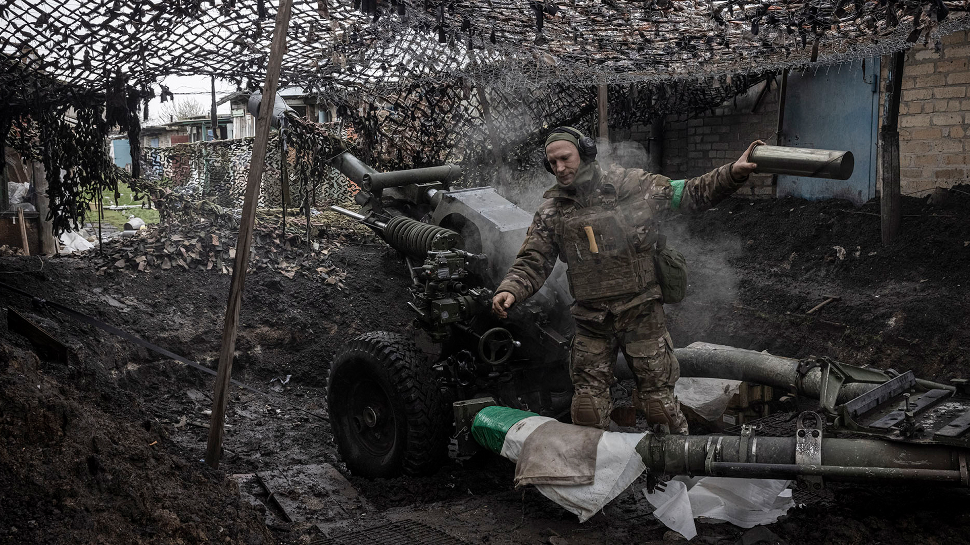 Rusia ante sus recientes avances en Bakhumt, marcan que los mismos serían un trampolín para concretar el control del sur de la zona de Donetsk y buscar el fin de la contienda armada (Ed Ram. Washigton Post.)