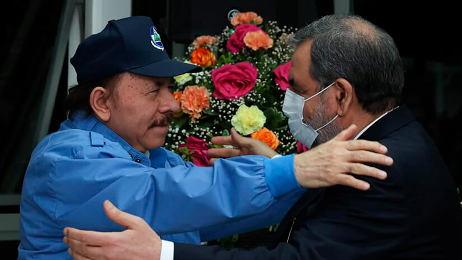 Daniel Ortega junto a Mohsen Rezai