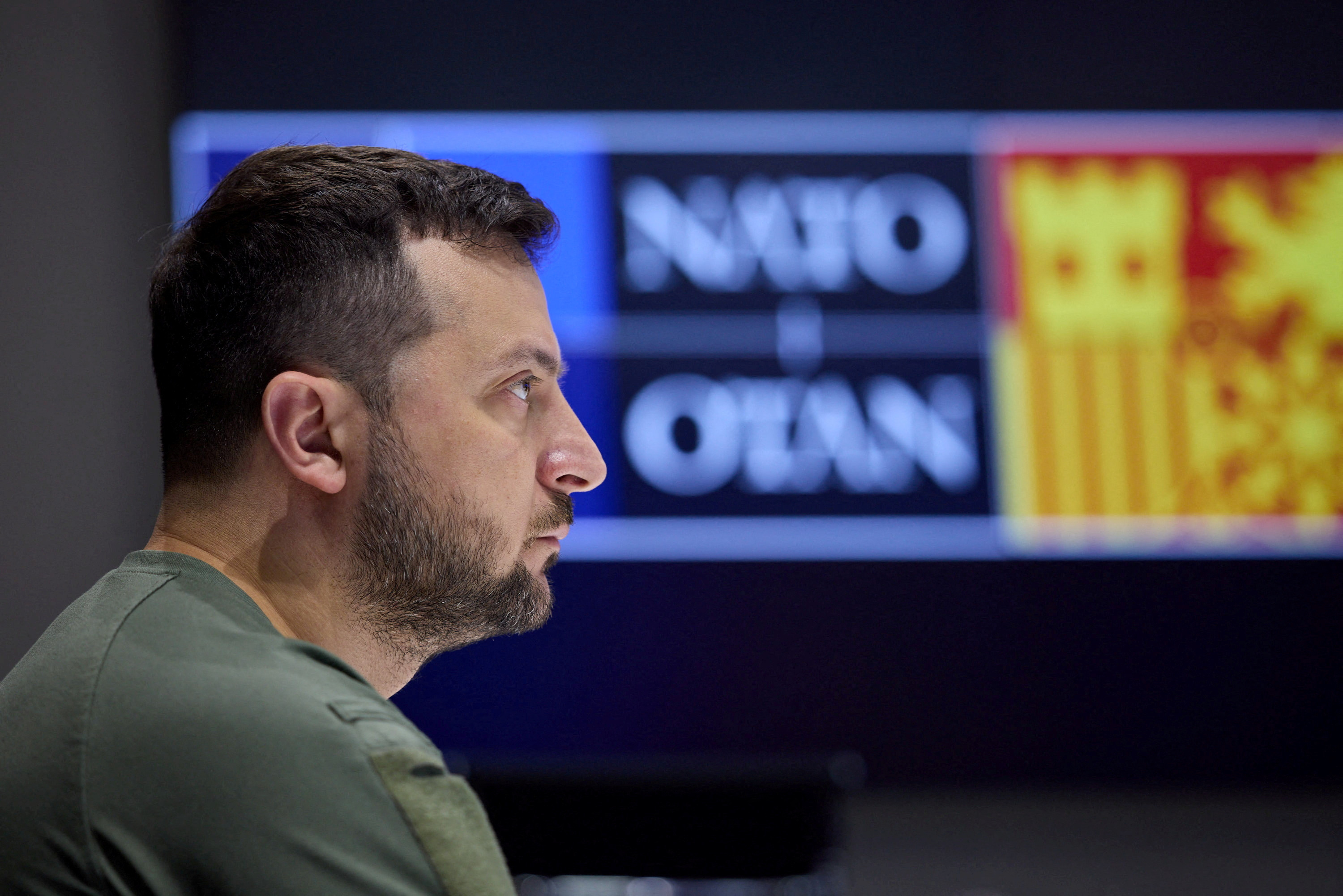 Volodimir Zelensky participa en una cumbre de la OTAN (via Reuters)