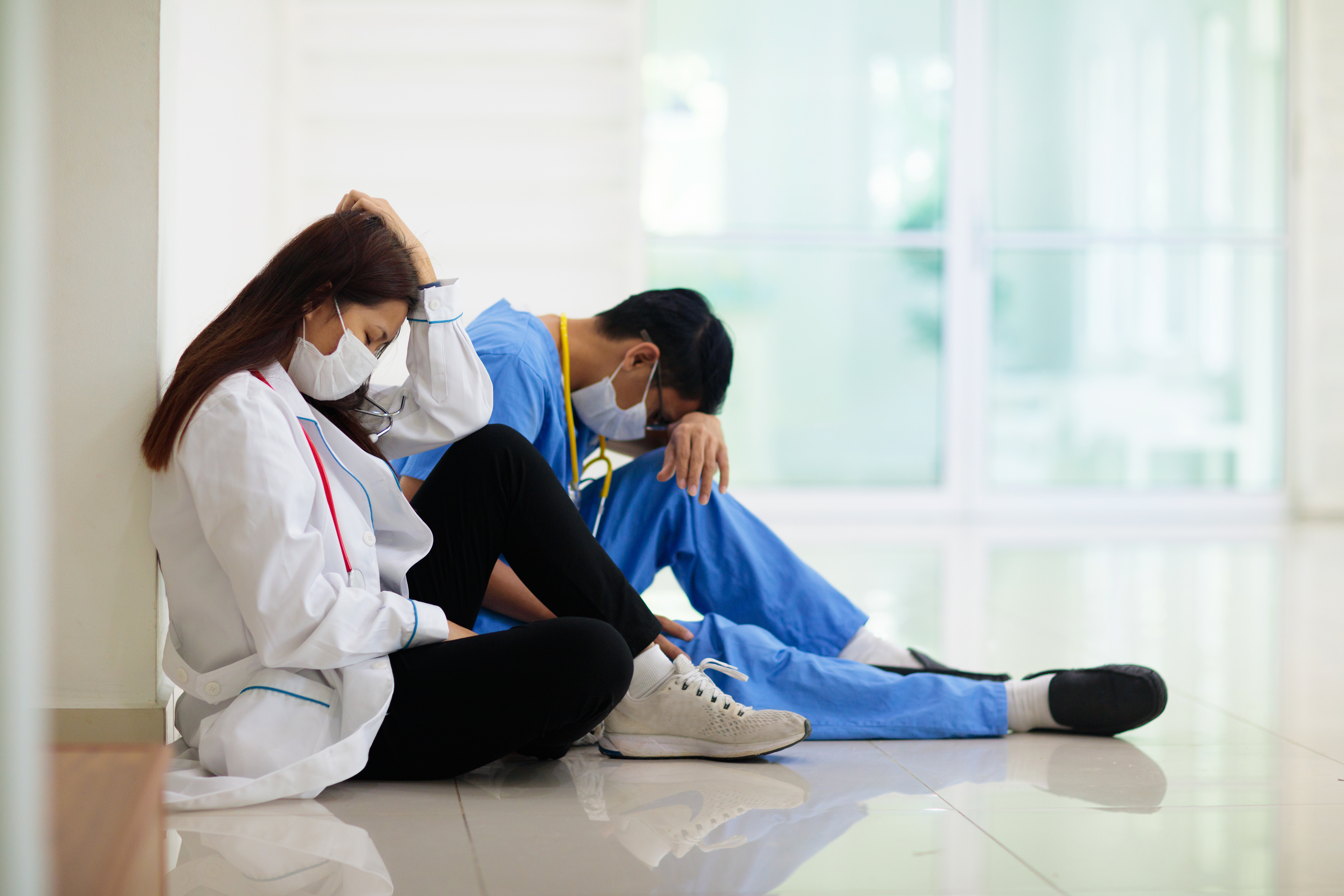 Los médicos son uno de los principales afectados por la pandemia (Shutterstock)