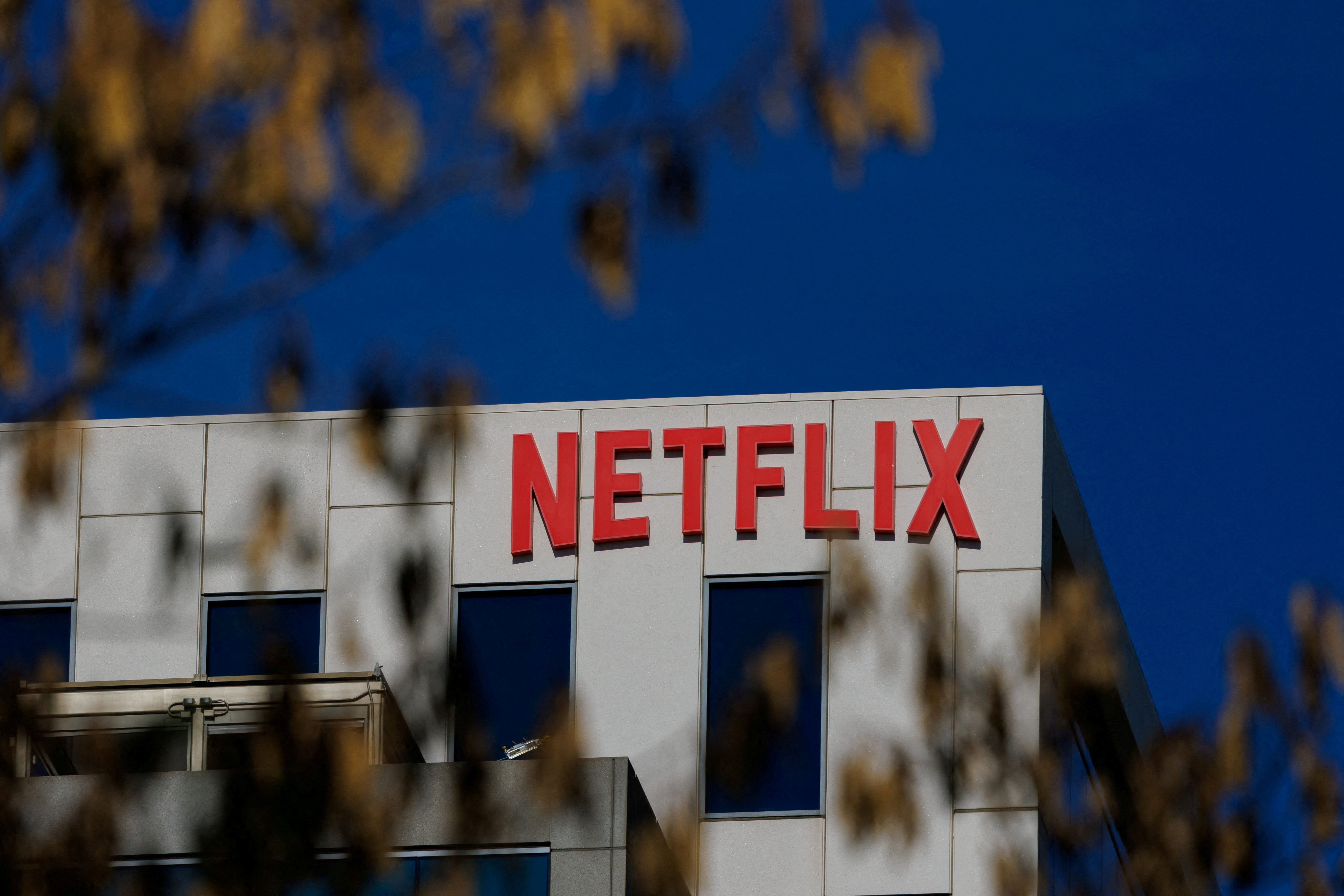 Netflix compró Warner Bros. Discovery por USD 82.700 millones: incluye sus  estudios de cine y televisión, HBO Max y HBO - Infobae