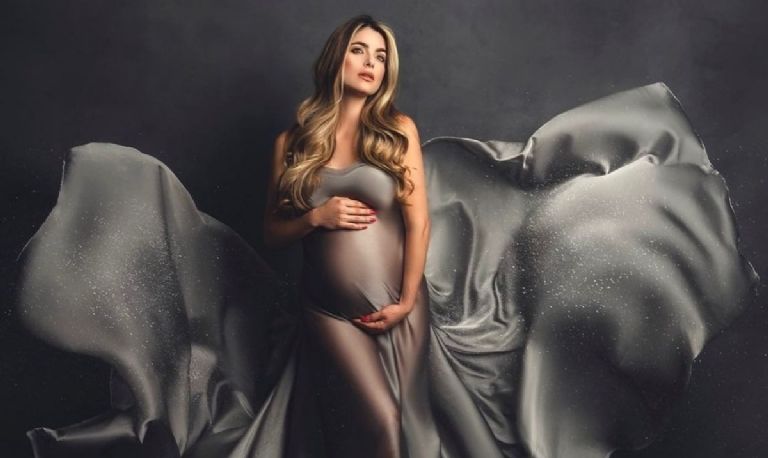 En la imagen, la presentadora colombiana, Cristina Hurtado, en su tercer embarazo. Foto: Instagram Cristina Hurtado