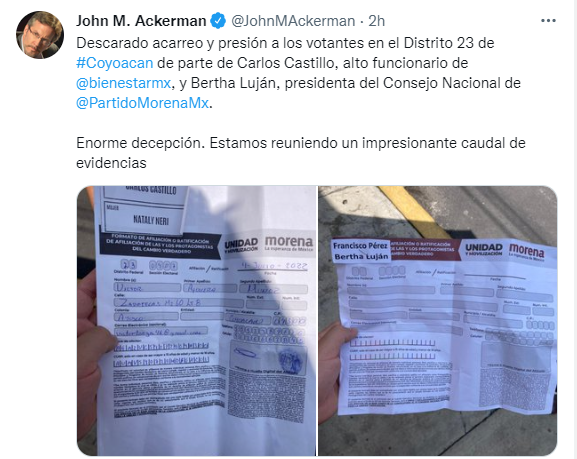 John Ackerman denunció presencia de acarreados durante votación de Morena en CDMX (Foto: Twitter/@JohnMAckerman)