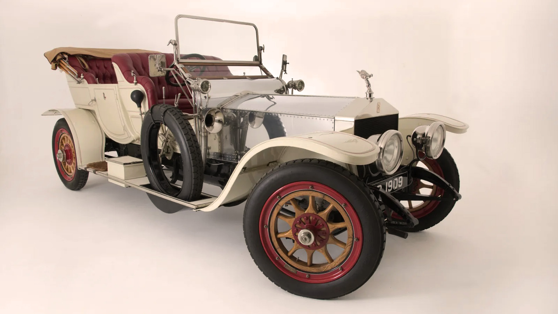 1924 Rolls-Royce Silver Ghost, the oldest car in the British royal house