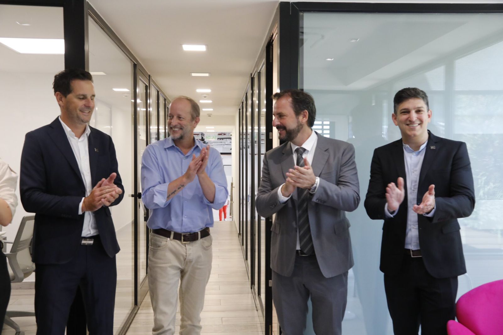 Pablo Armas y Adrián Kalstein, los titulares de la empresa, participaron de la inauguración