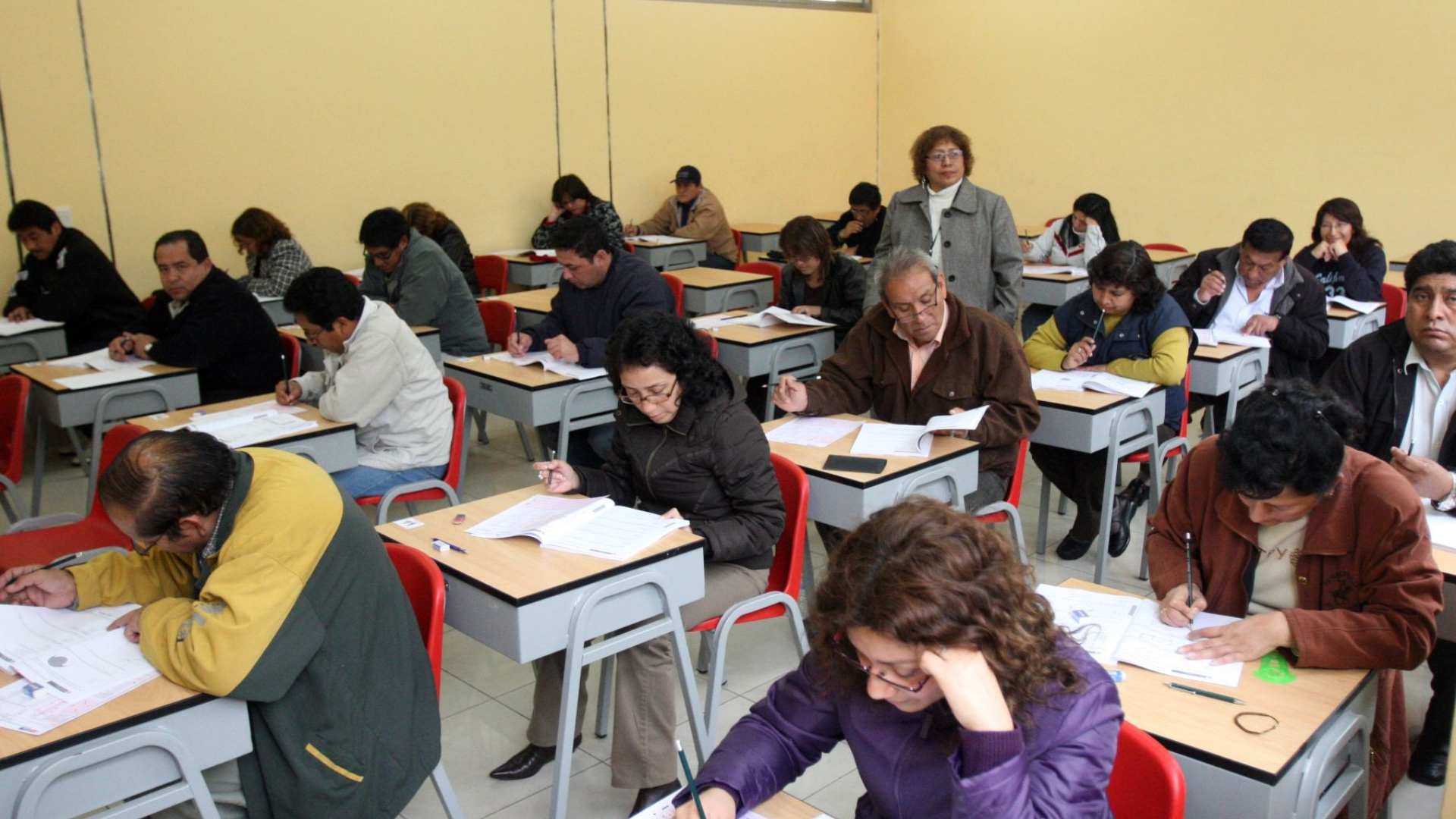 Concurso Público de Acceso a Cargos Directivos y de Especialistas en Educación en las Instancias de Gestión Educativa Descentralizada 2022-2023.