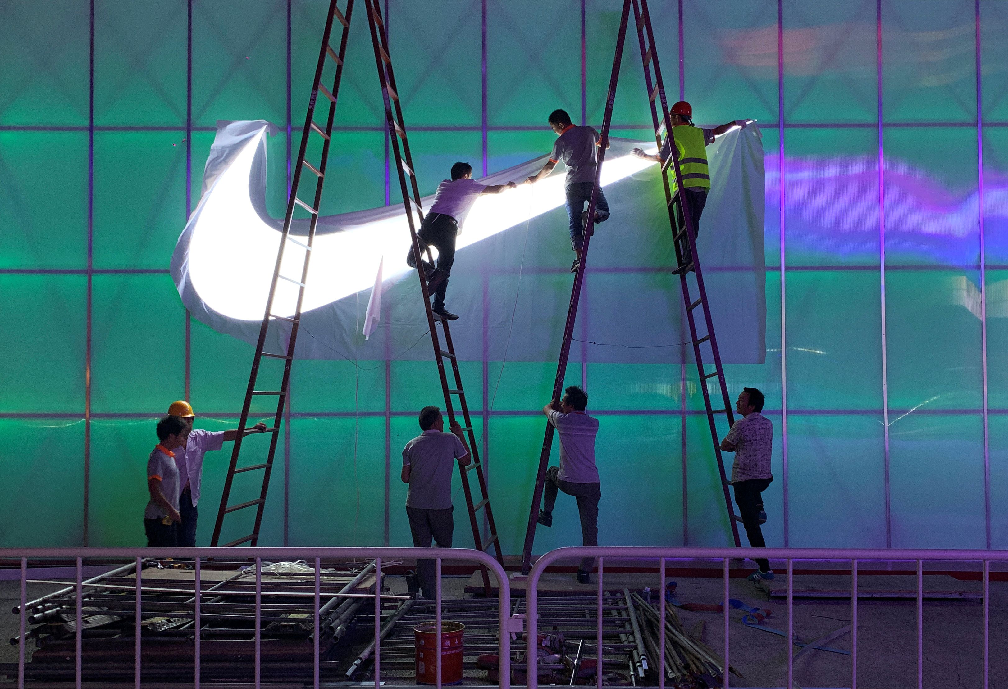 Nike dejó su negocio local en manos de la mexicana Axo