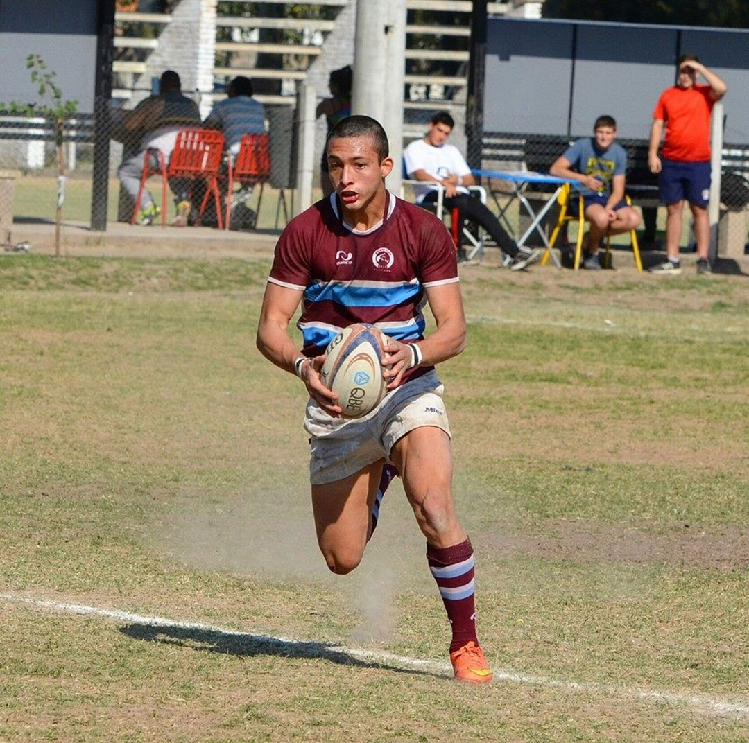 Gallo jugaba al rugby en el Jockey club de Tucumán